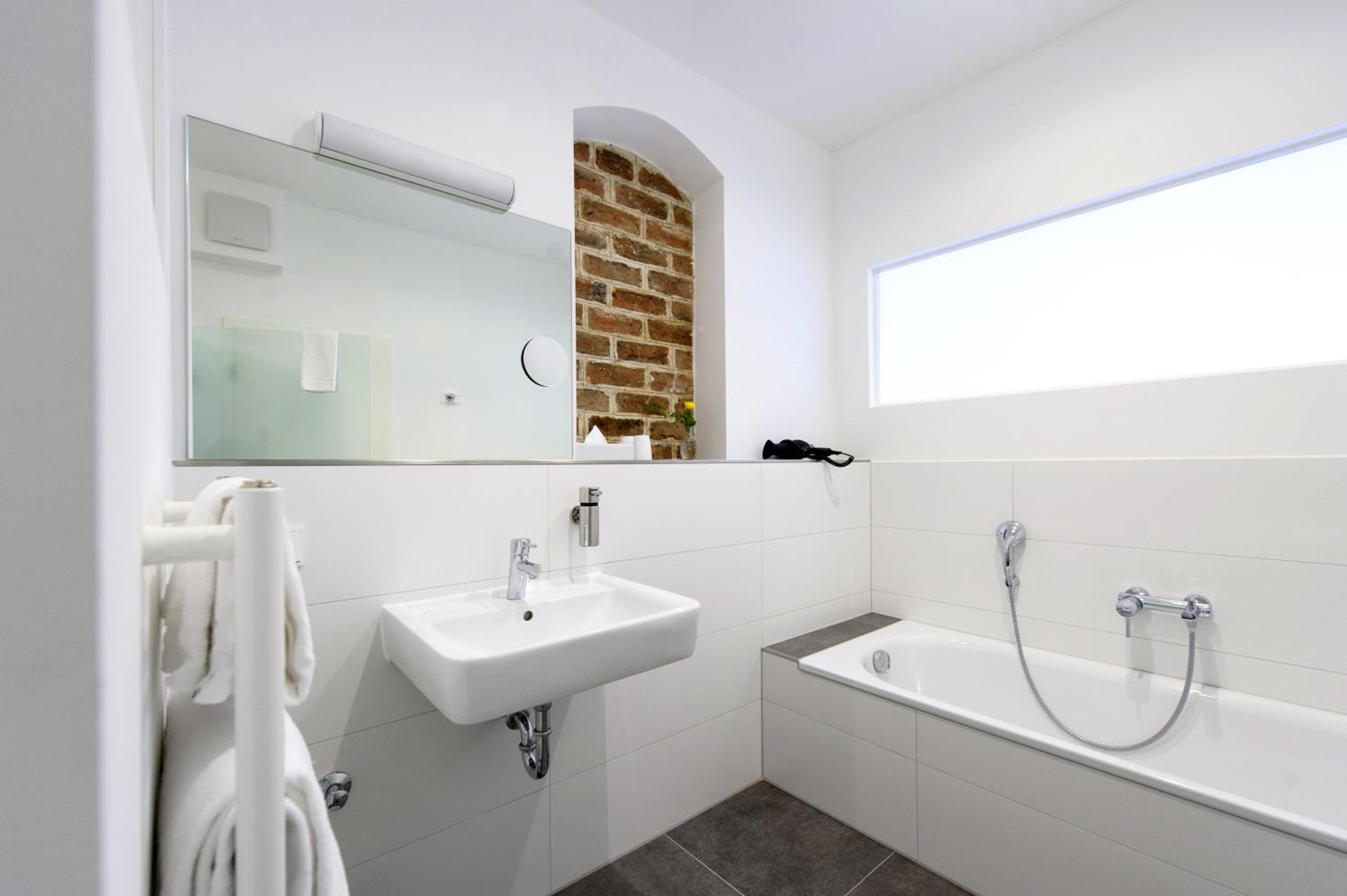 Superior Double Room - Photo 11