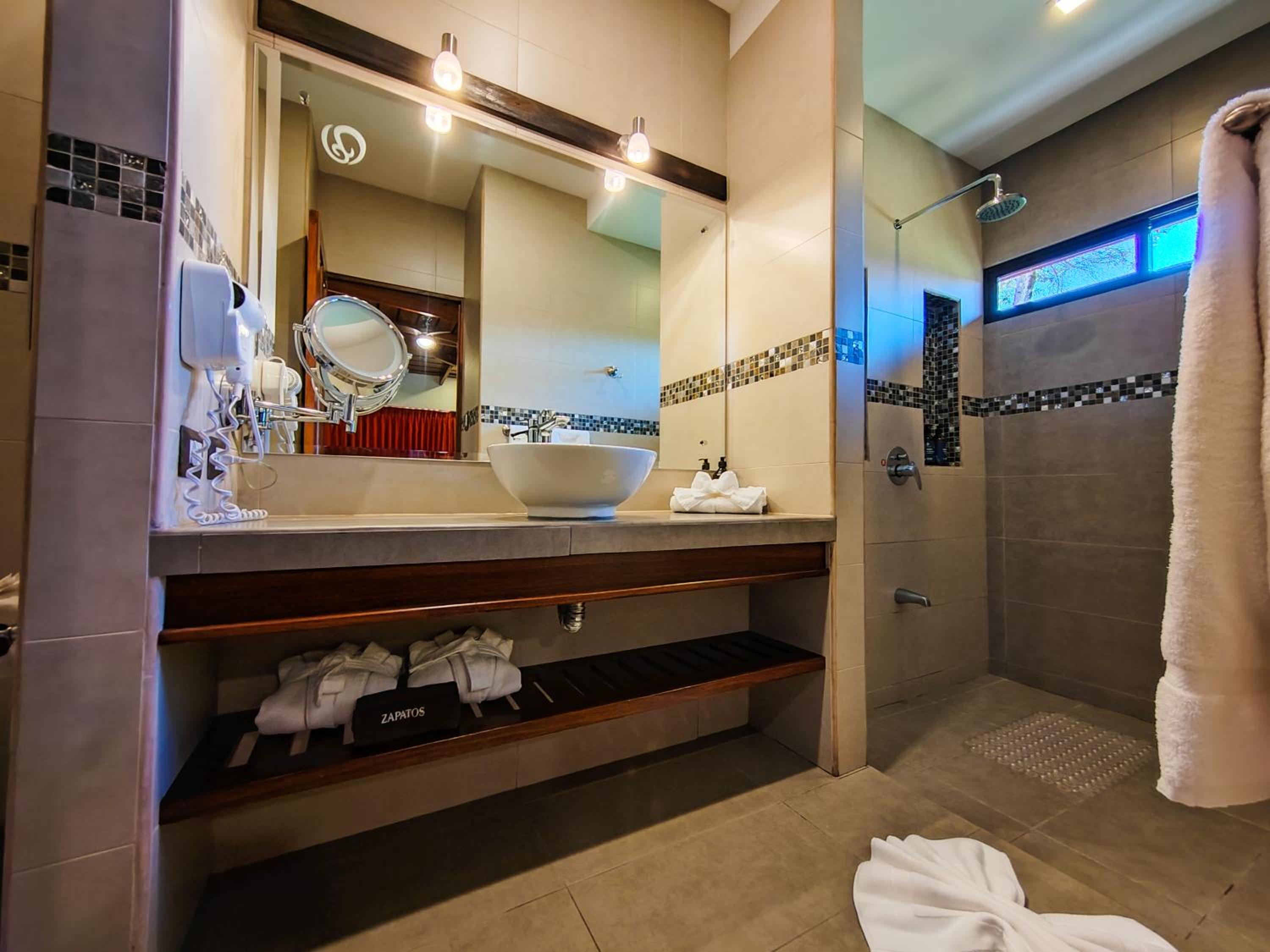  Forest Deluxe with Jacuzzi - Photo 5