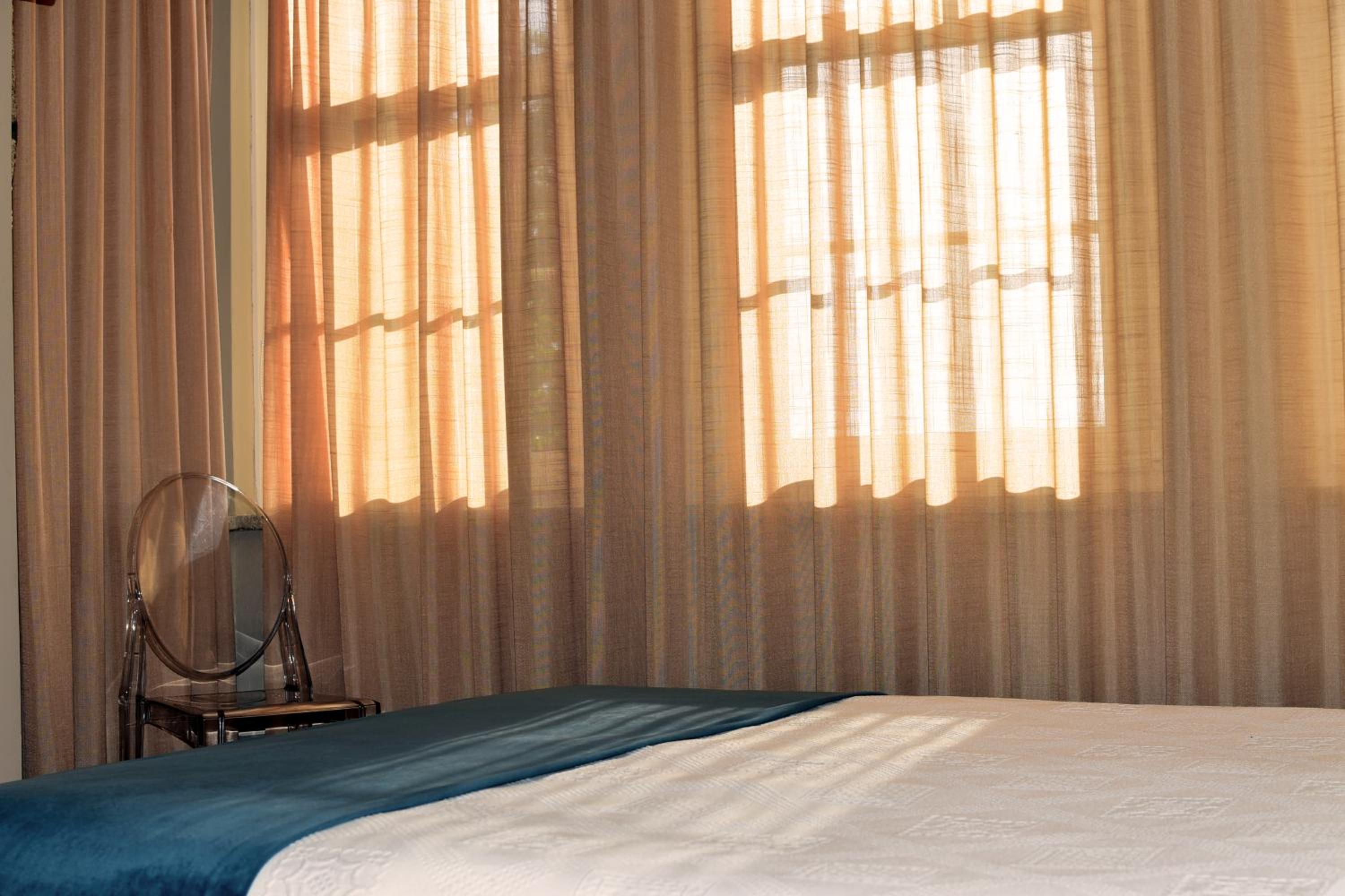 Suite with River View - Photo 3