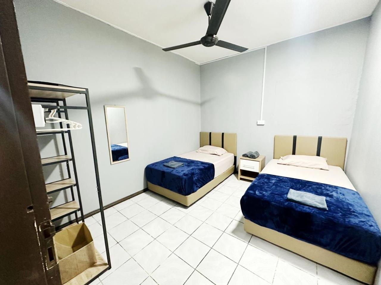 Two-Bedroom House photo 2