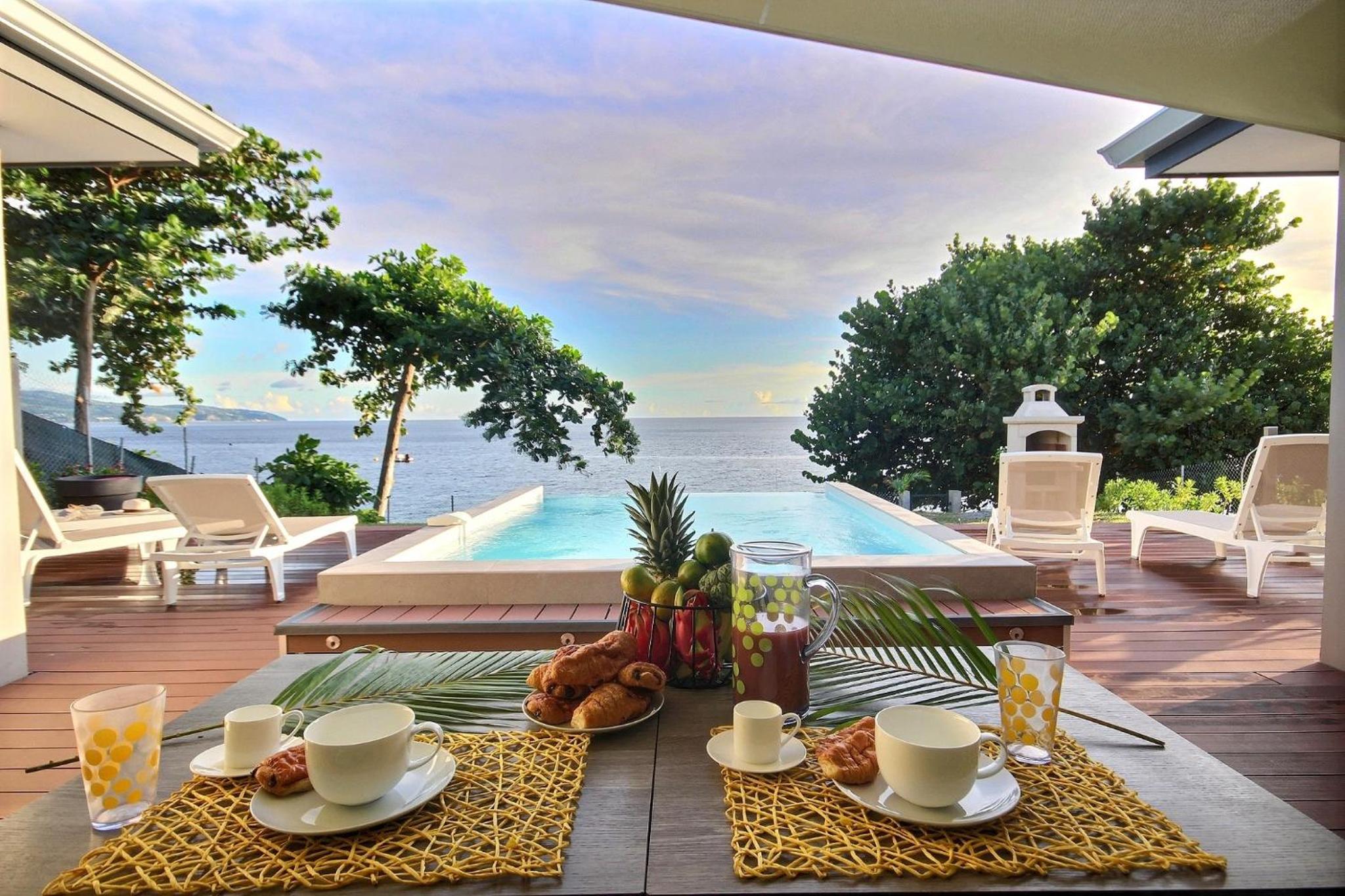 Villa photo 1