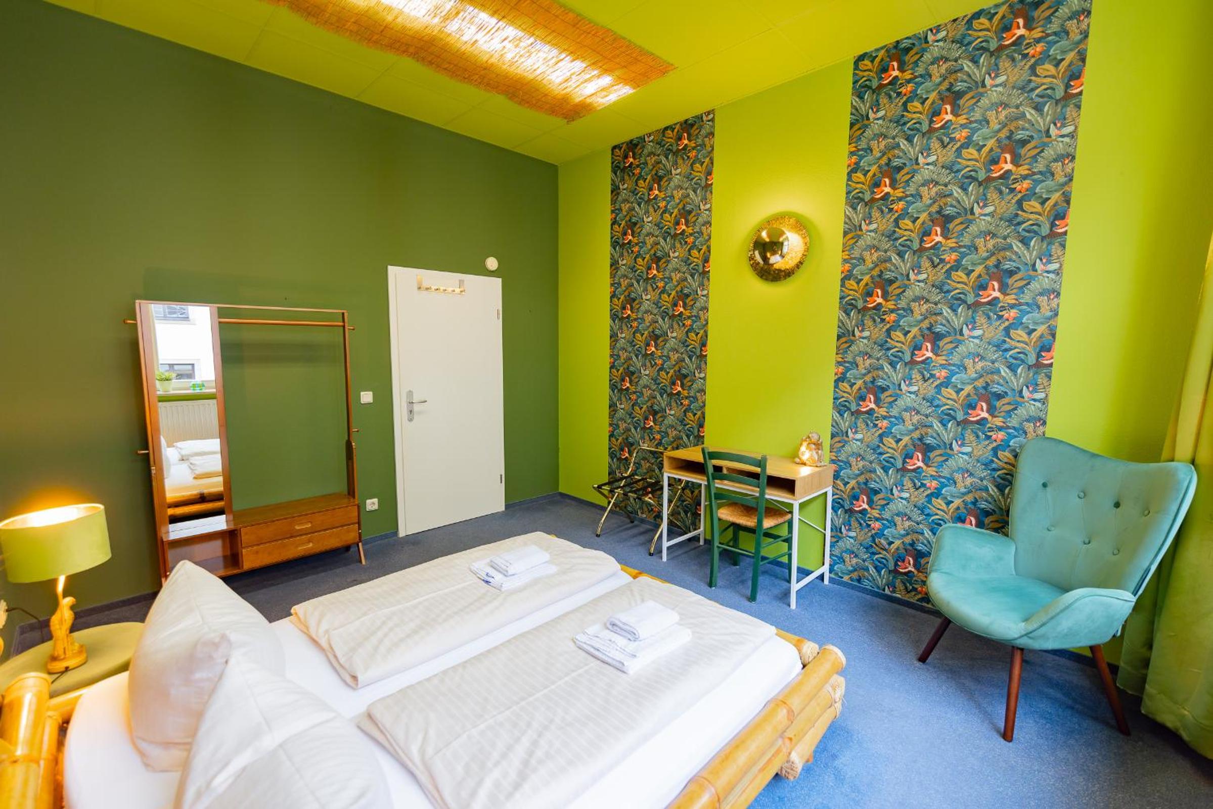 Standard Double Room with Shared Bathroom photo 3