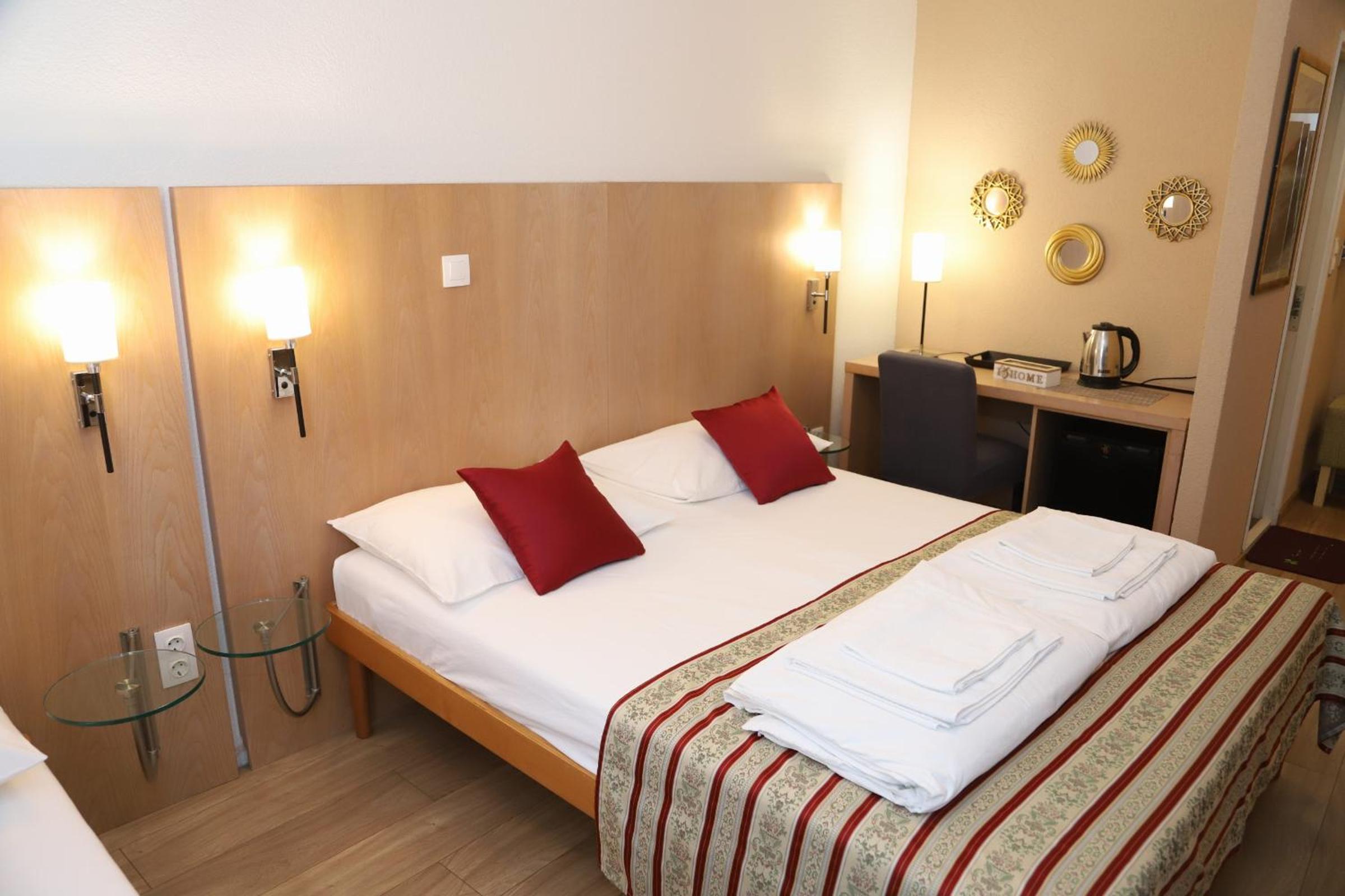 Standard Triple Room photo 1