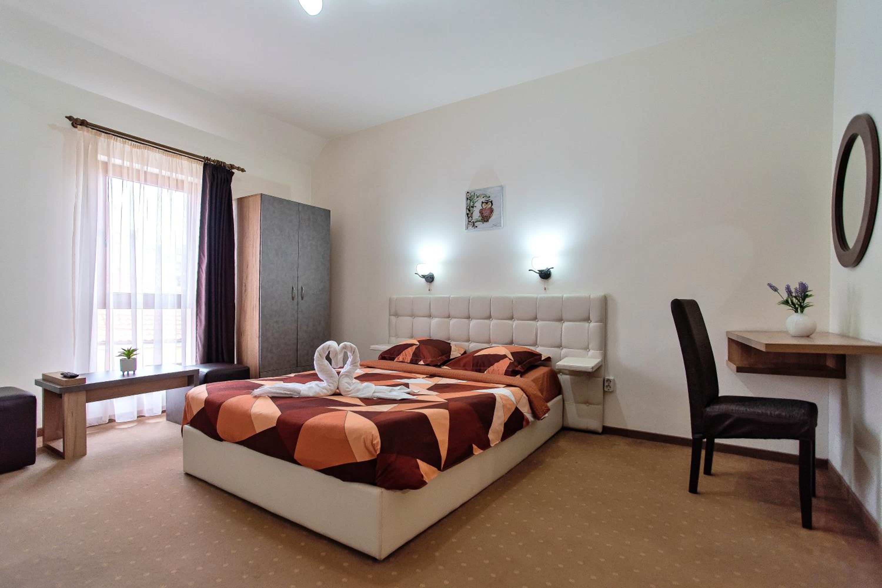 Double or Twin Room - Photo 1