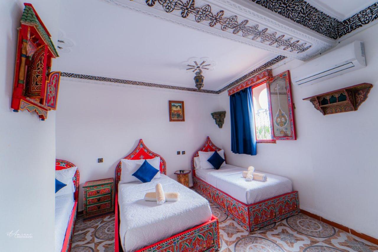 Quadruple Room with Private Bathroom photo 1