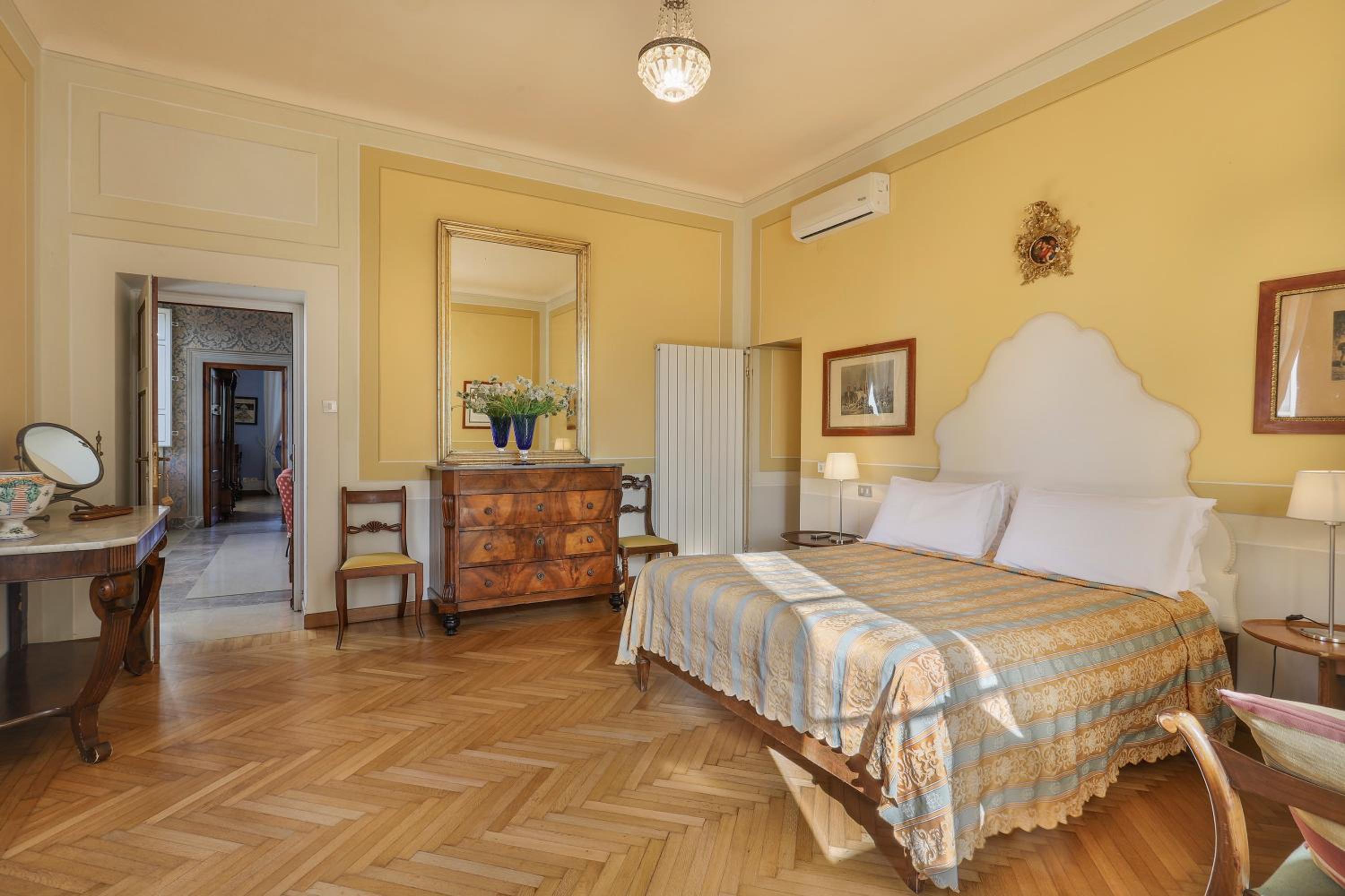 Double Room with Extra Bed photo 2