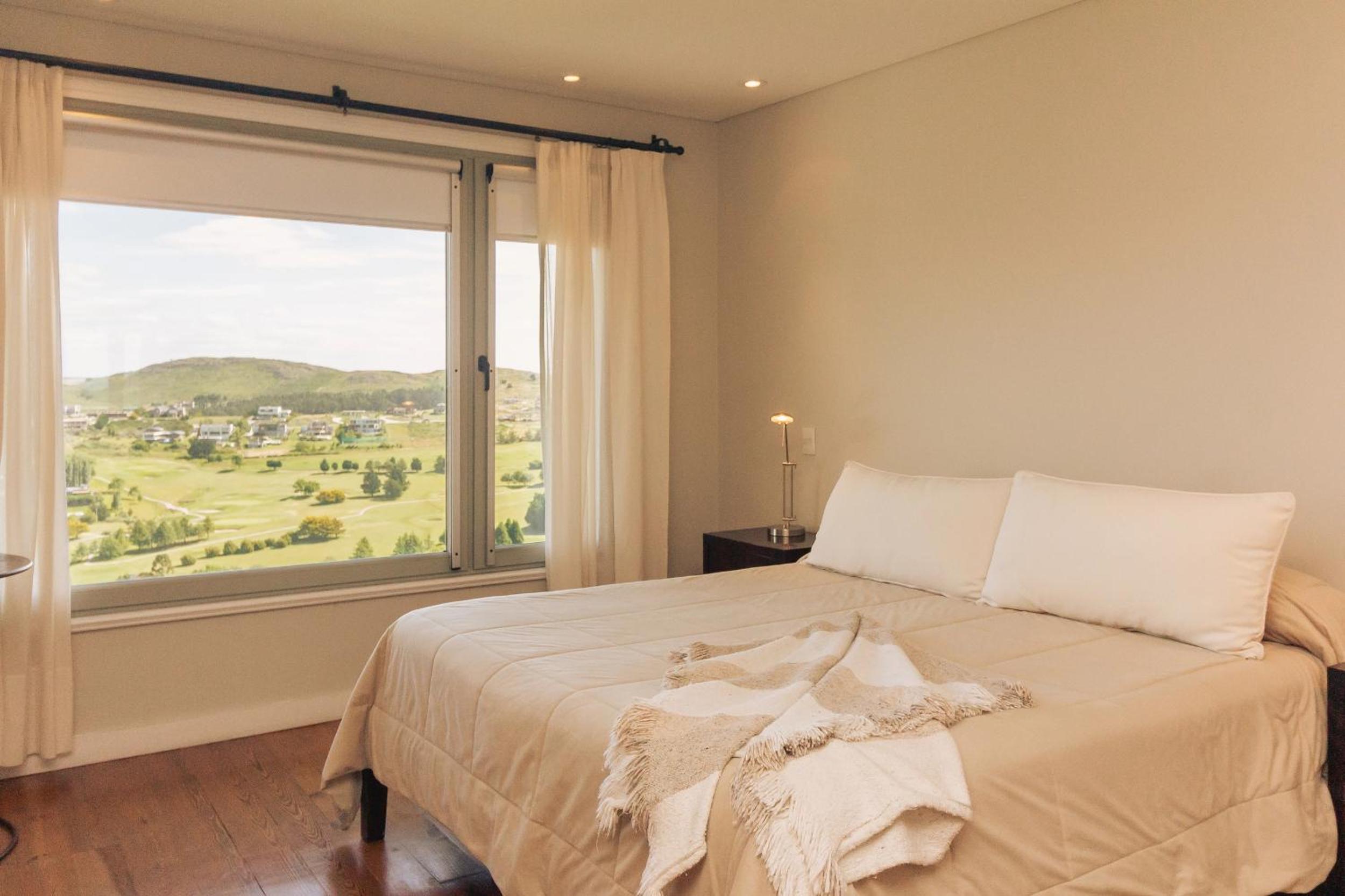 Deluxe Double Room with Bath
