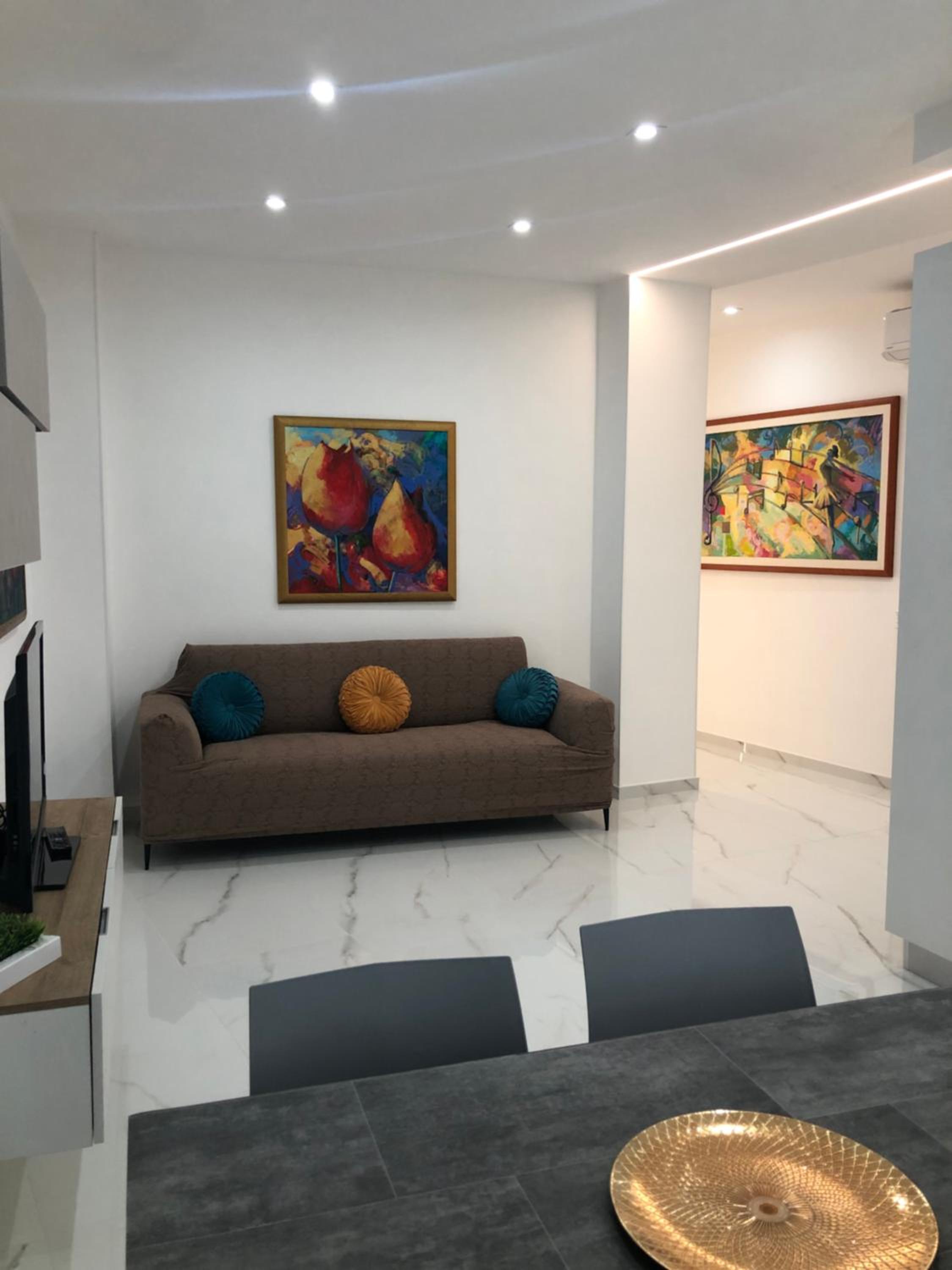 Two-Bedroom Apartment with Balcony photo 3