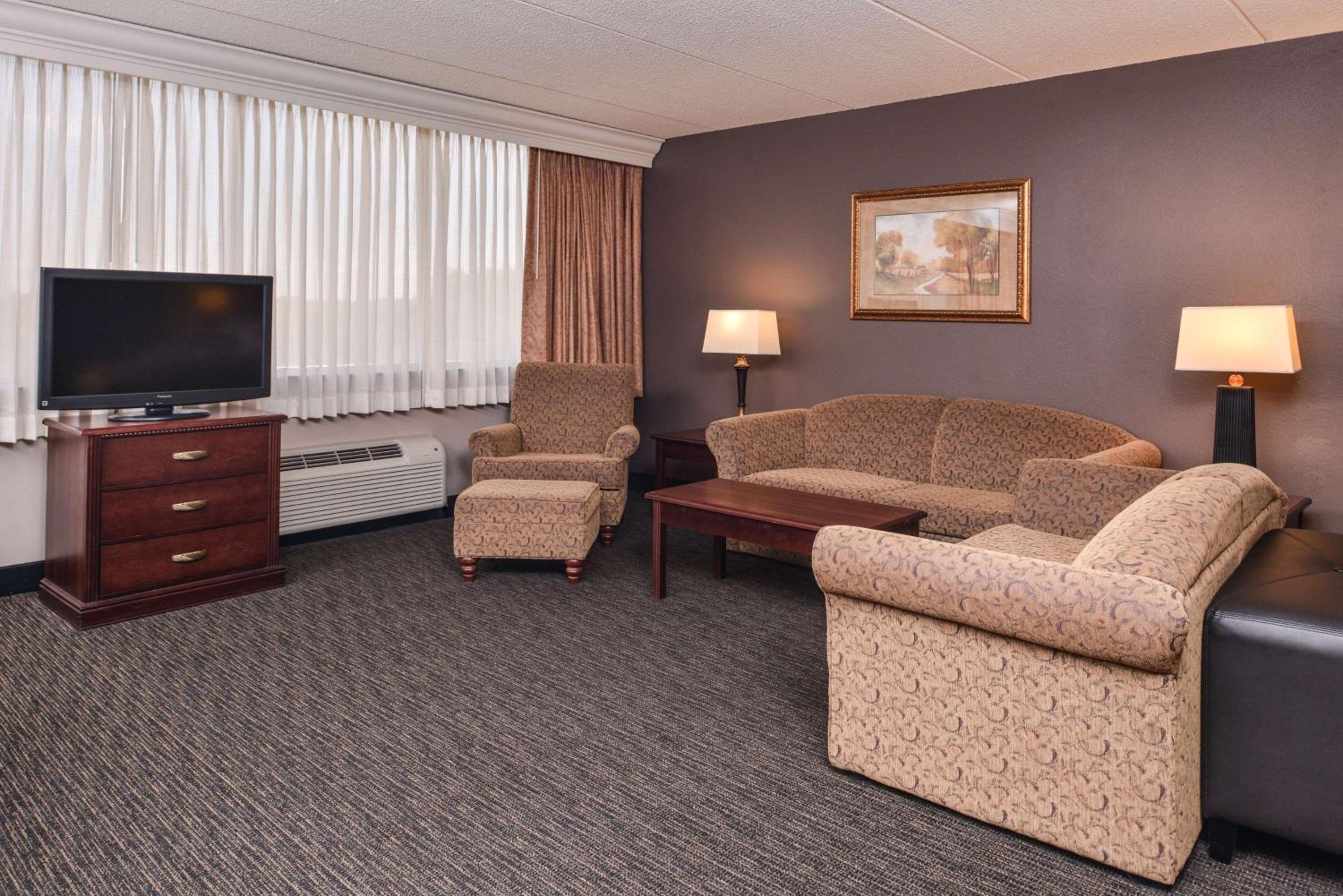 Executive Suite photo 2