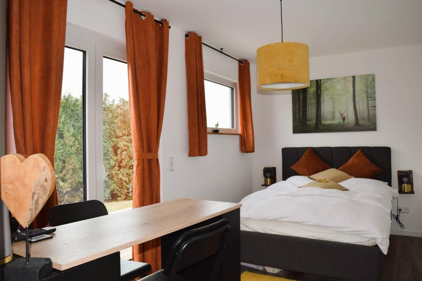 One-Bedroom House photo 1