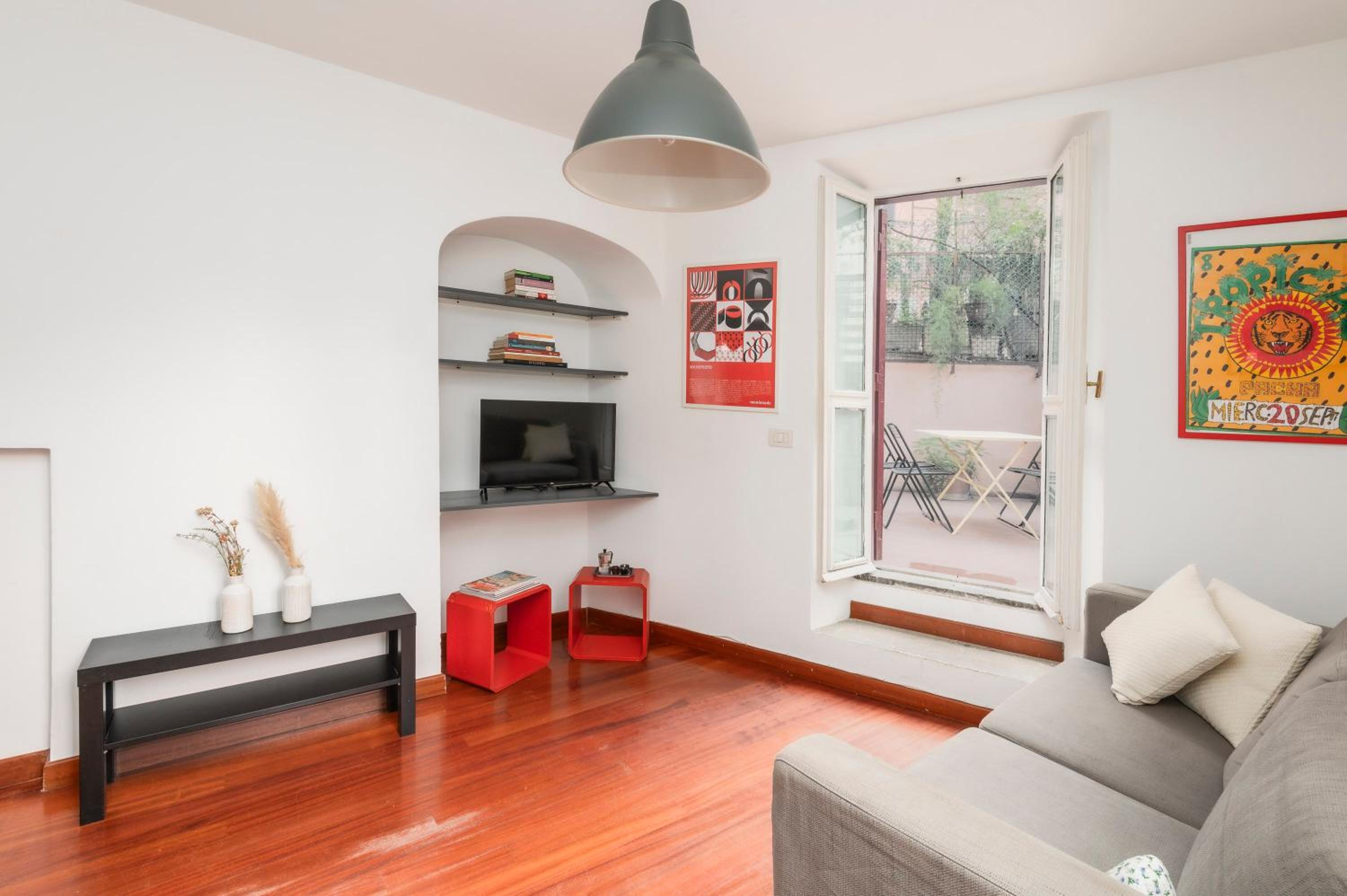 One-Bedroom Apartment