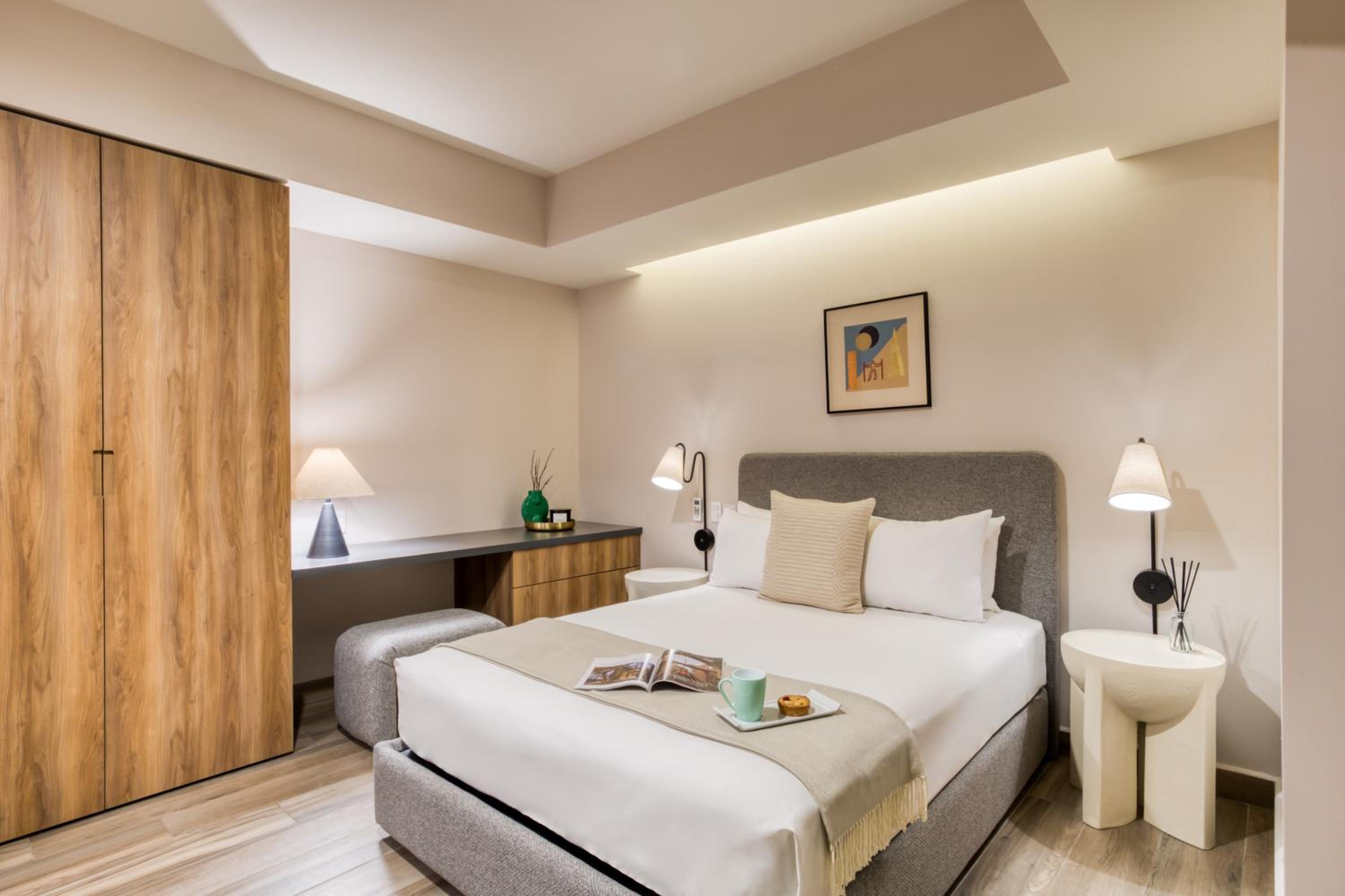 Premium Two-Bedroom Apartment - Photo 4