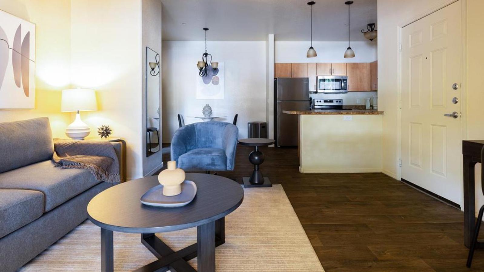 Apartment photo 1