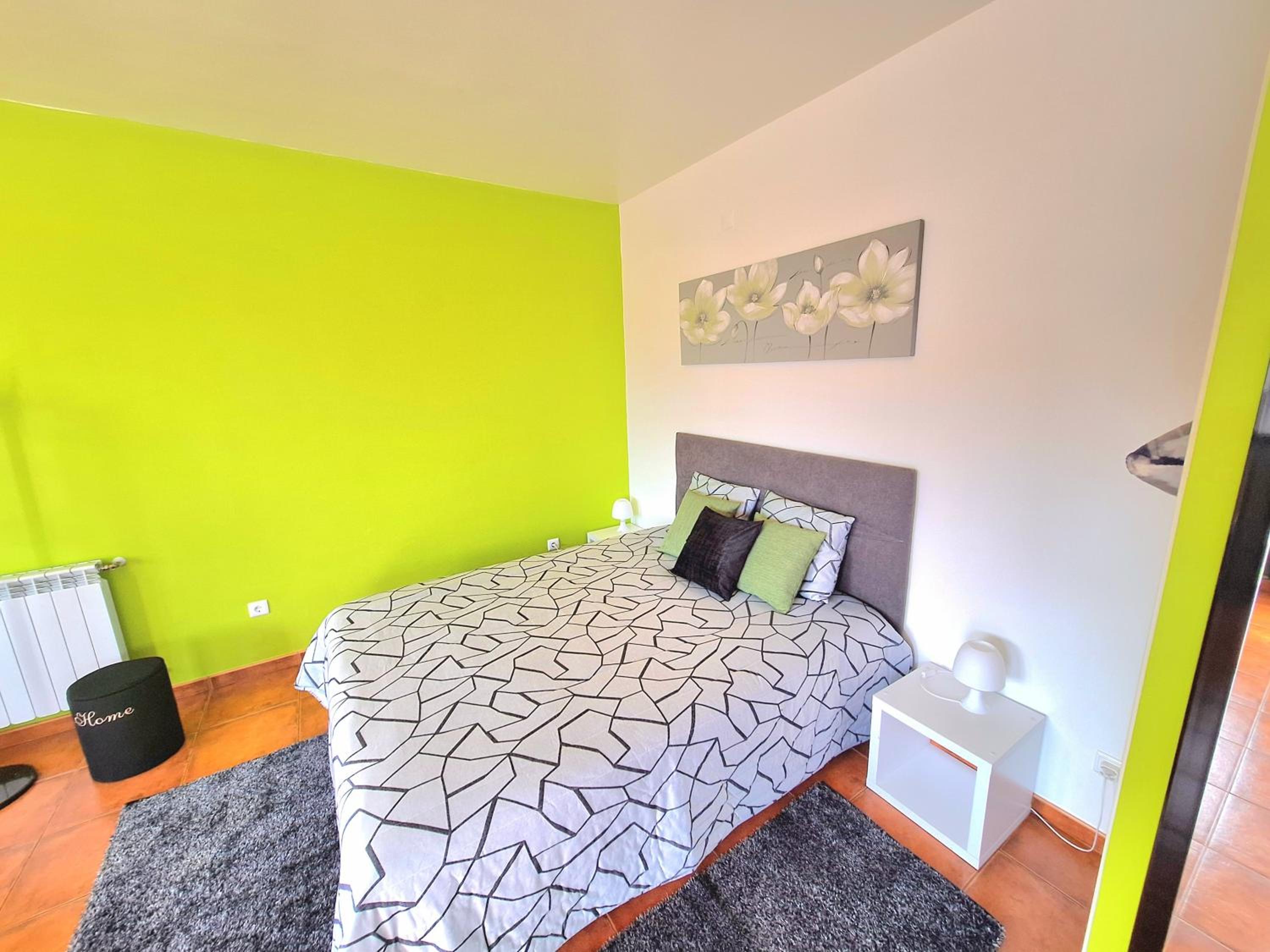 Studio Apartment - Photo 40