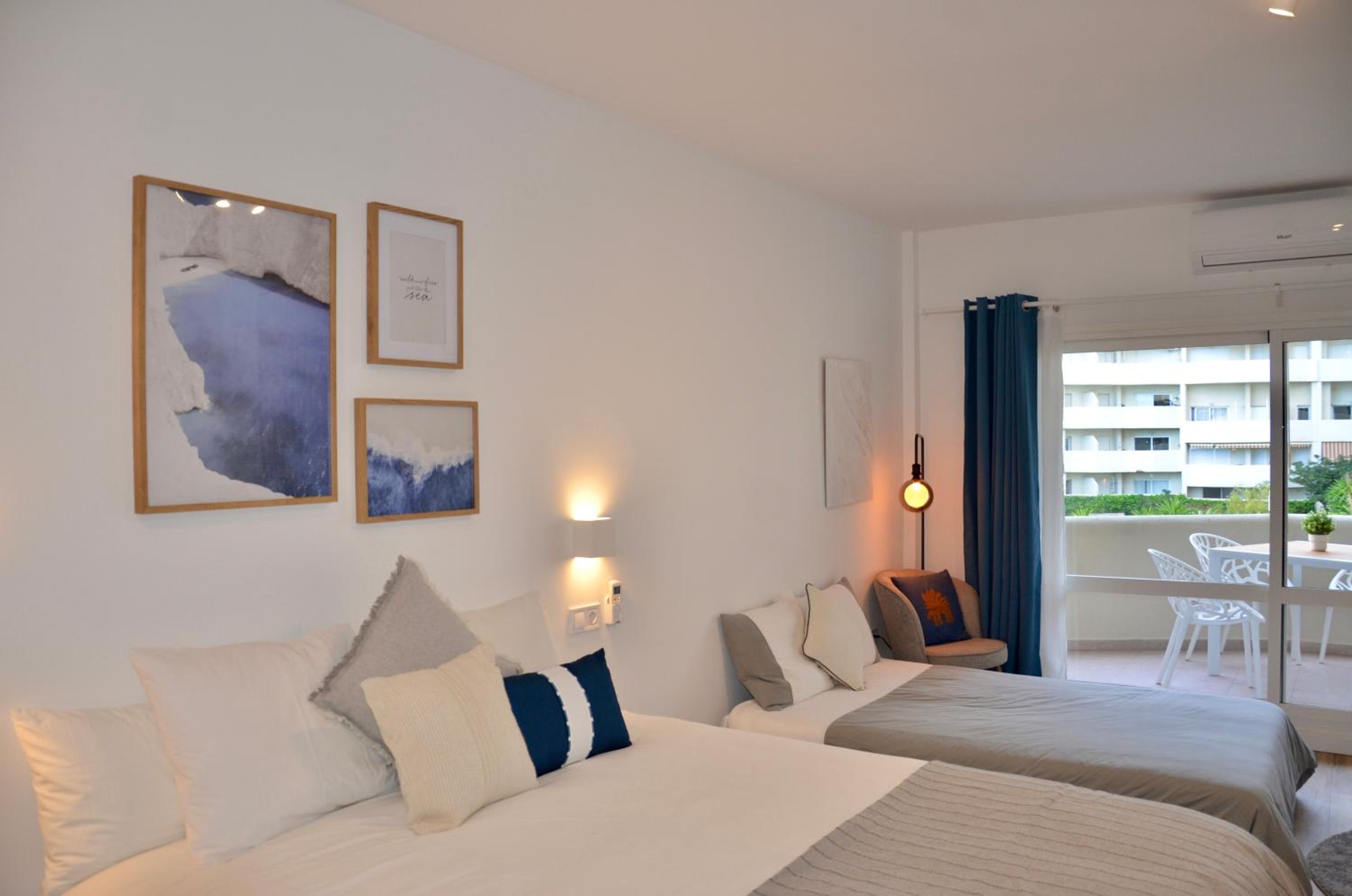 Studio Apartment photo 3