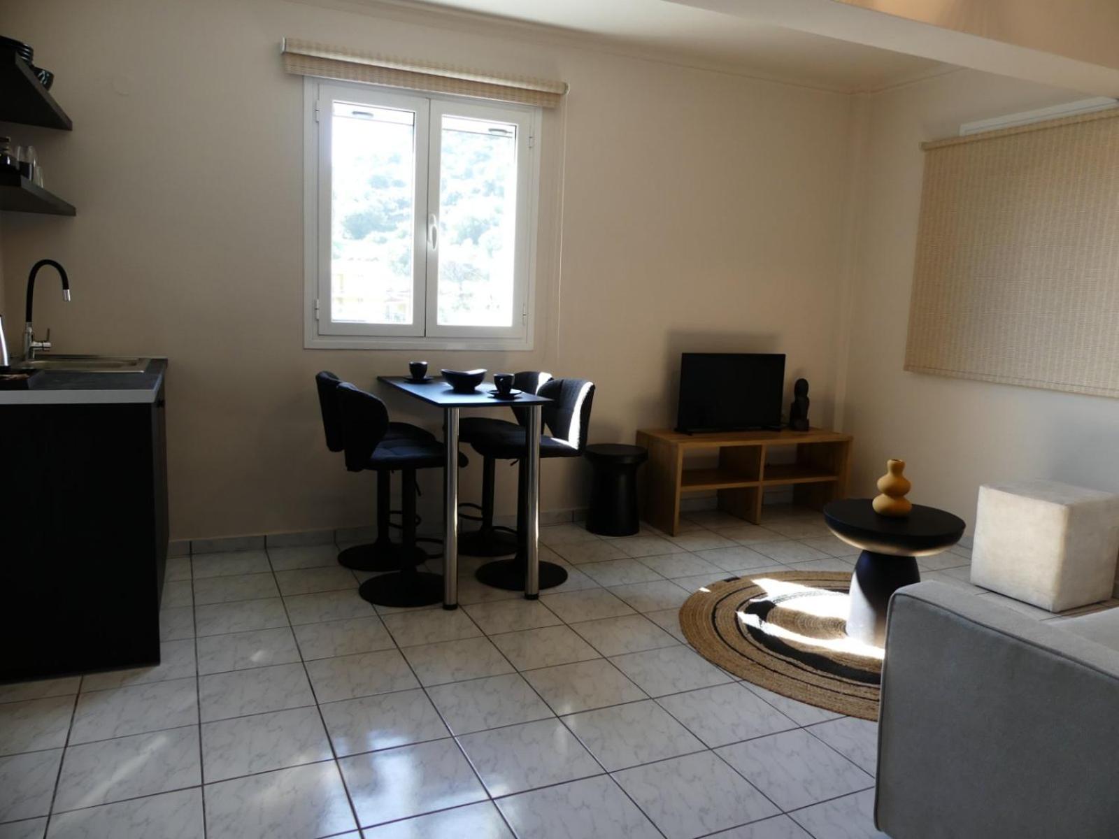 Apartment with Garden View photo 3