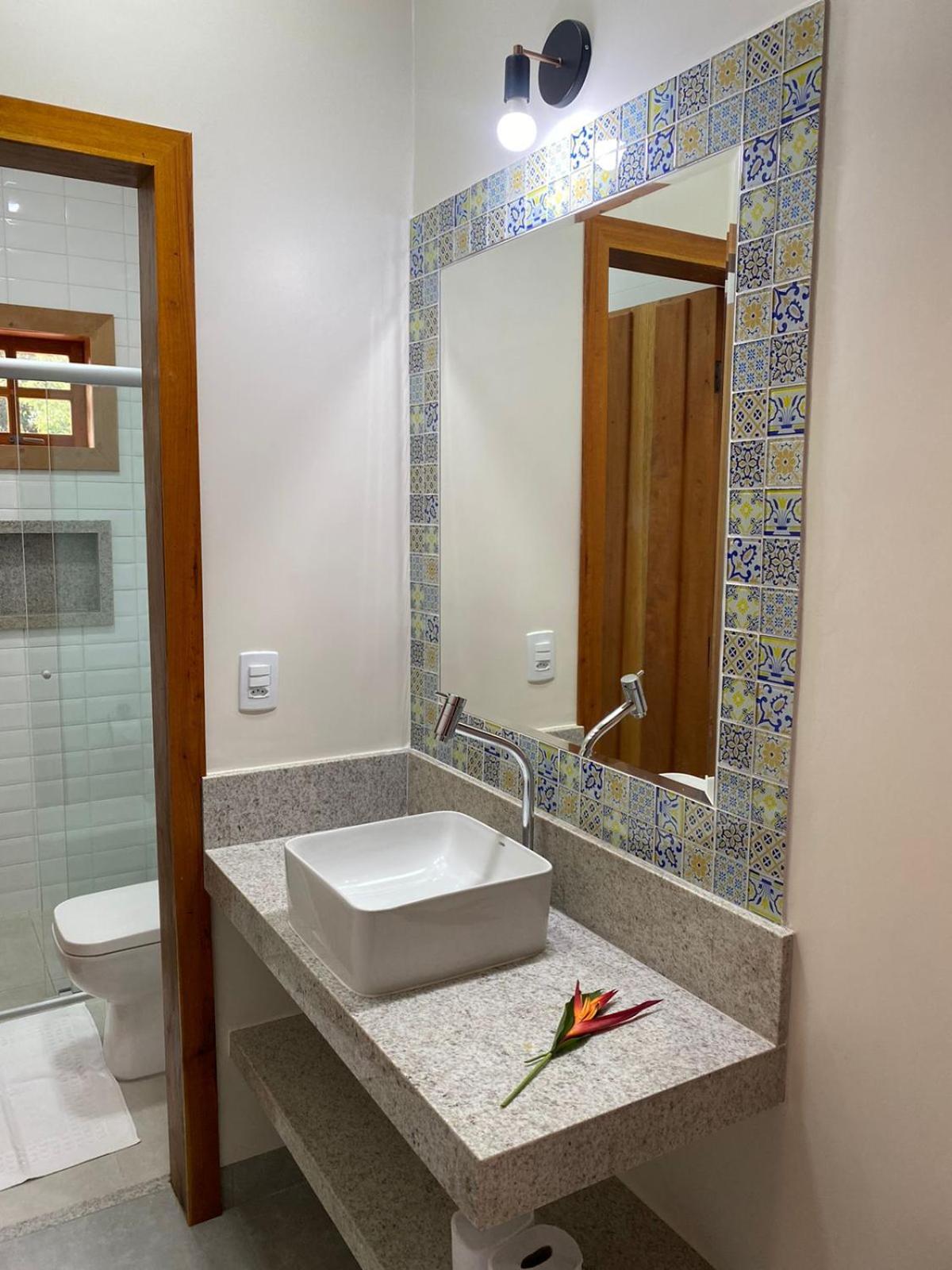 King Suite with Balcony photo 3