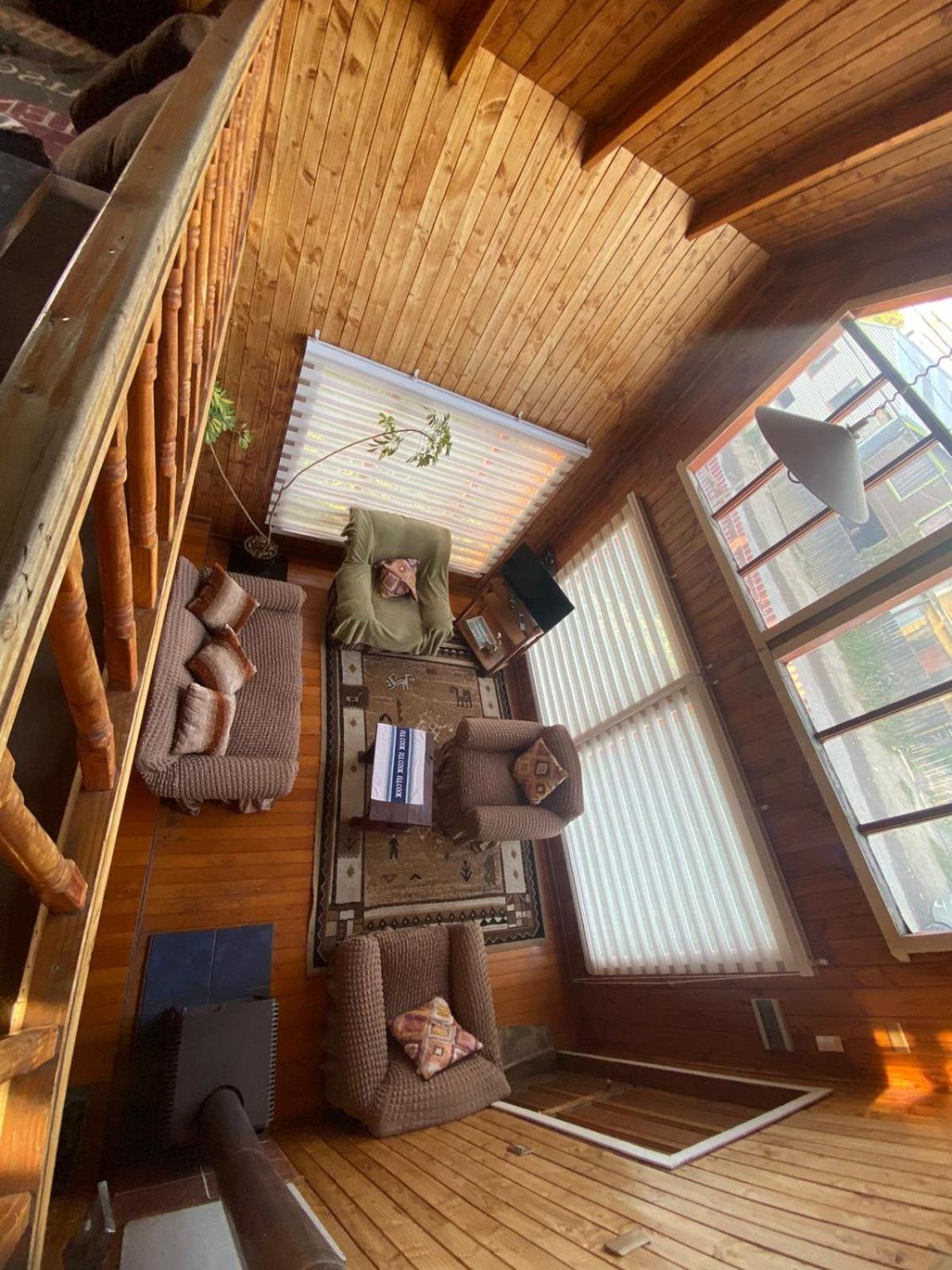 Four-Bedroom House photo 1