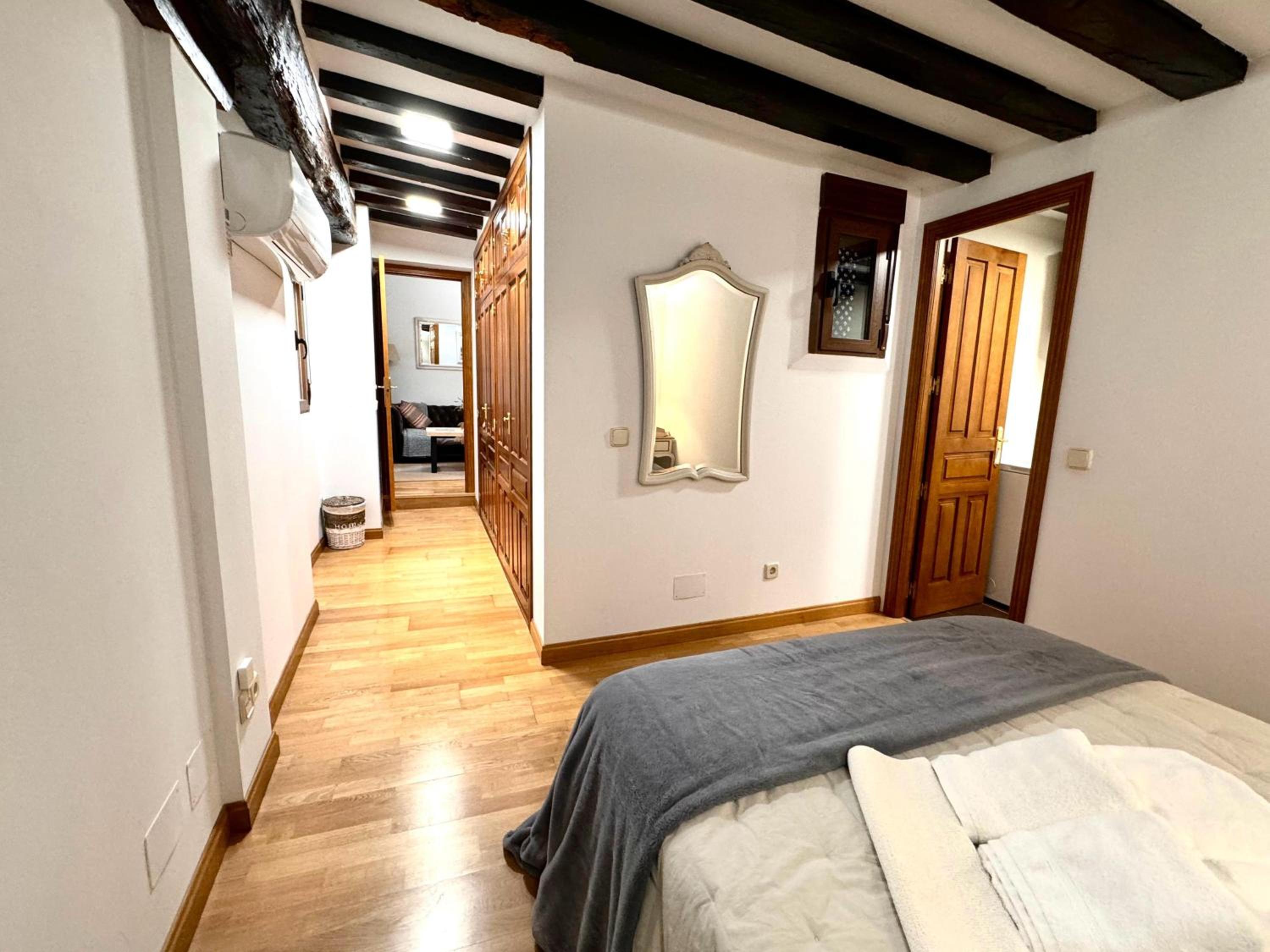 Two-Bedroom Apartment - Photo 7