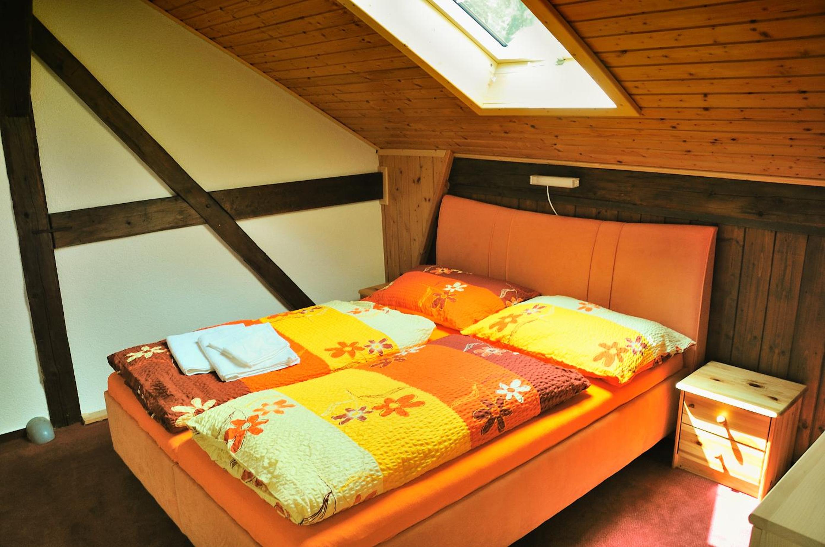 Standard Quadruple Room - Attic photo 3