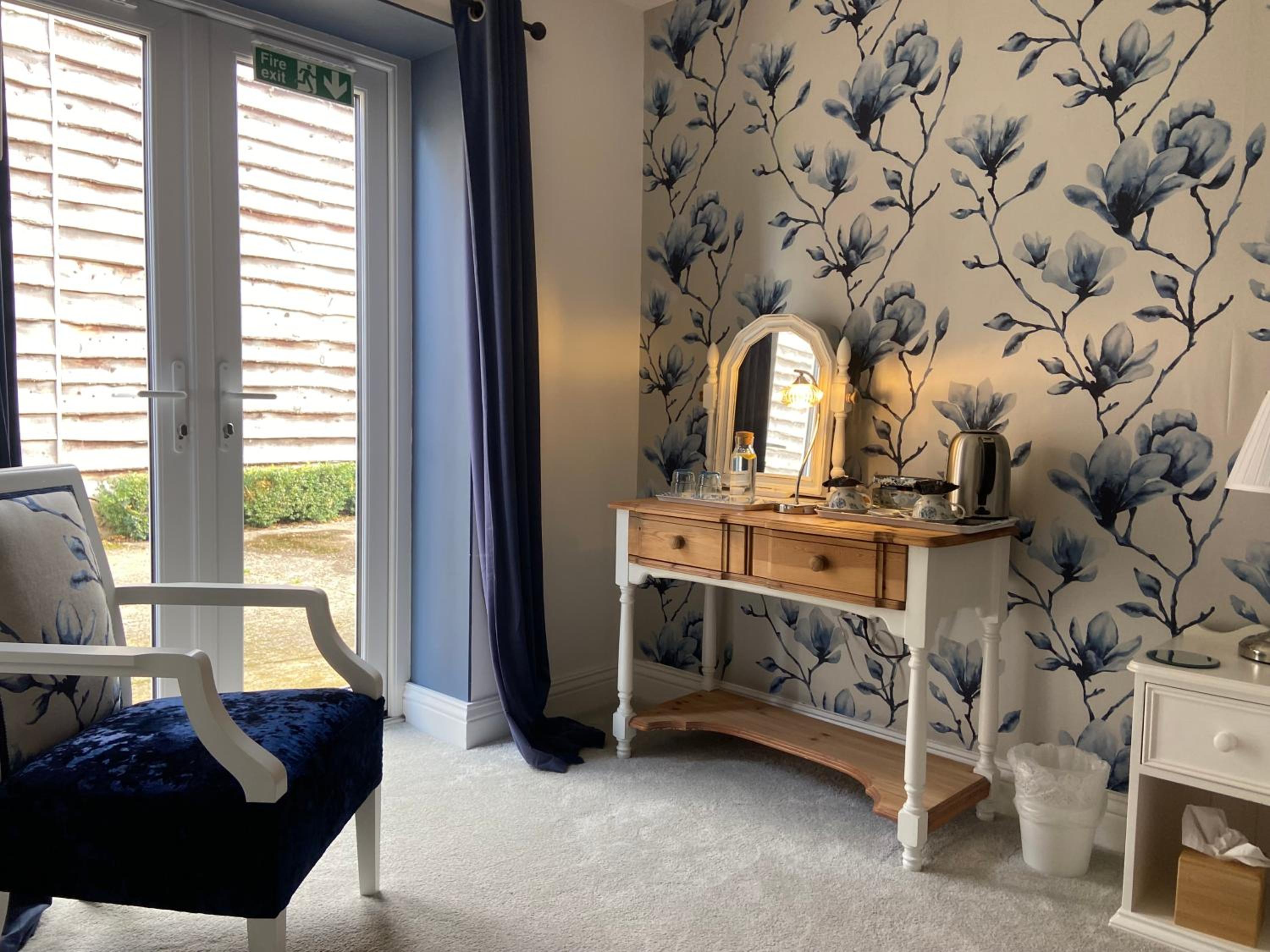 Deluxe Double Room - Photo 1