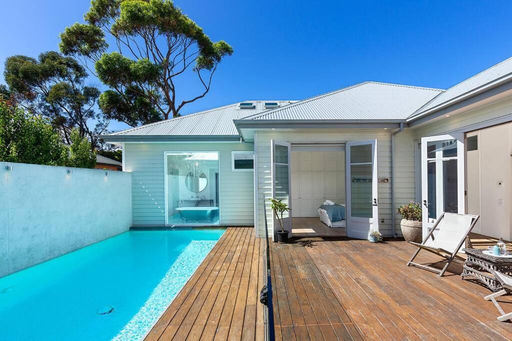 Villa photo 2