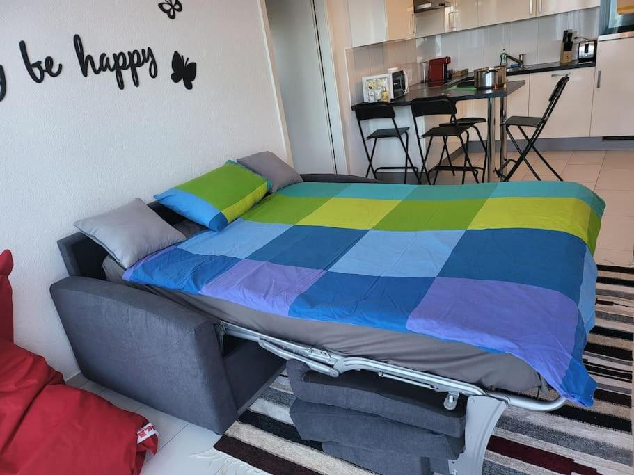 One-Bedroom Apartment photo 2