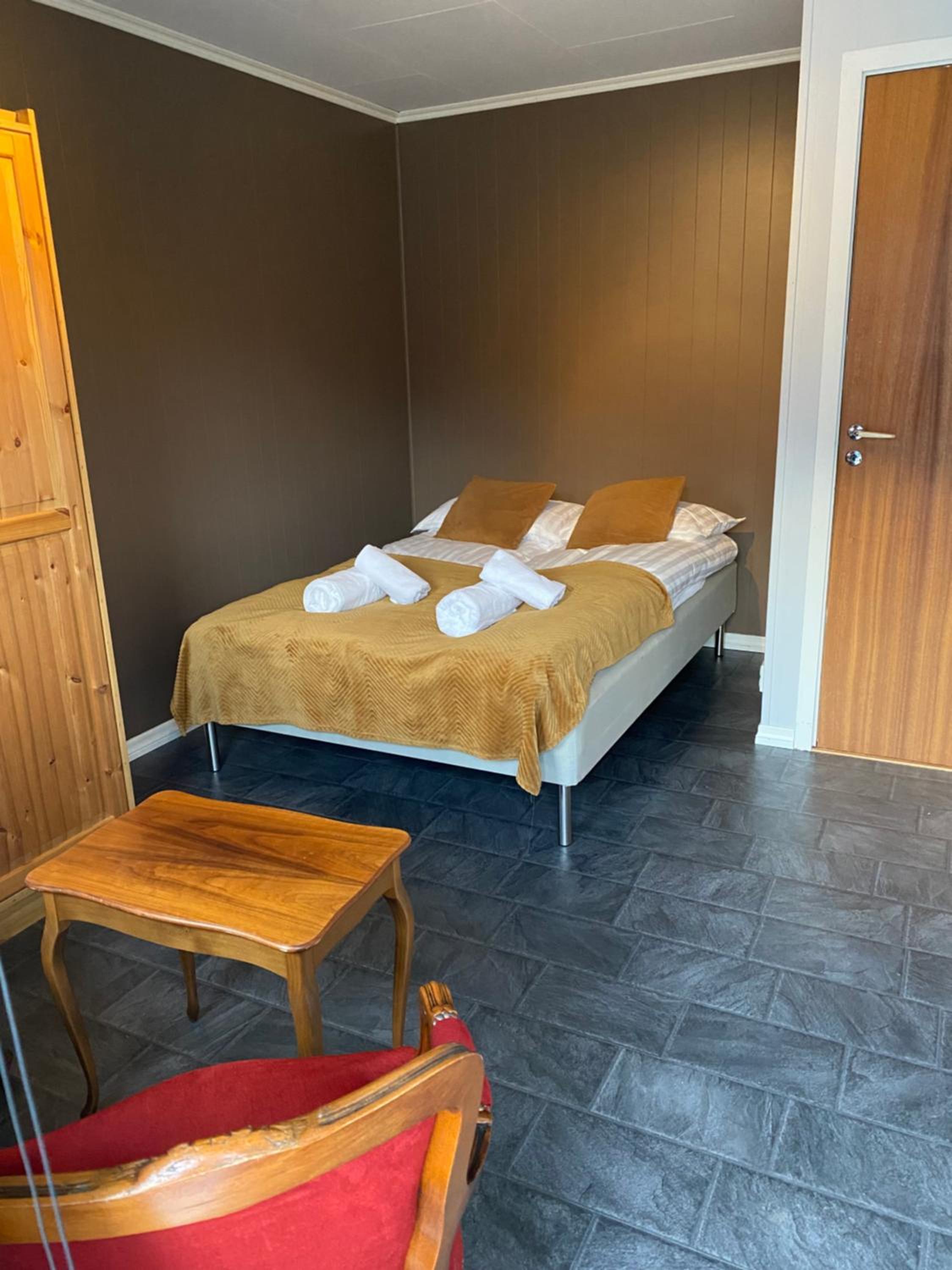 Two-Bedroom House photo 2