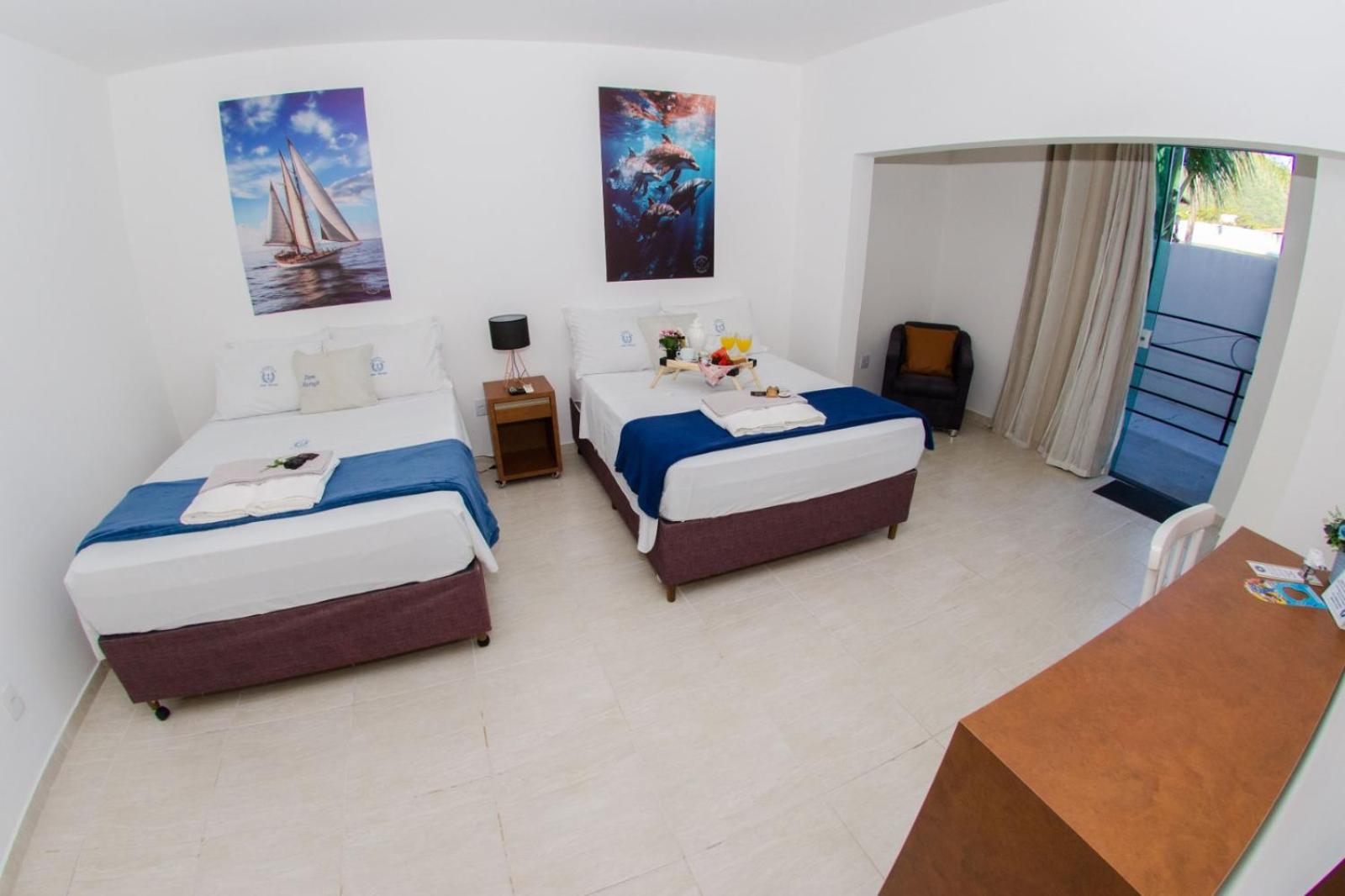 Deluxe Queen Room with Two Queen Beds photo 3