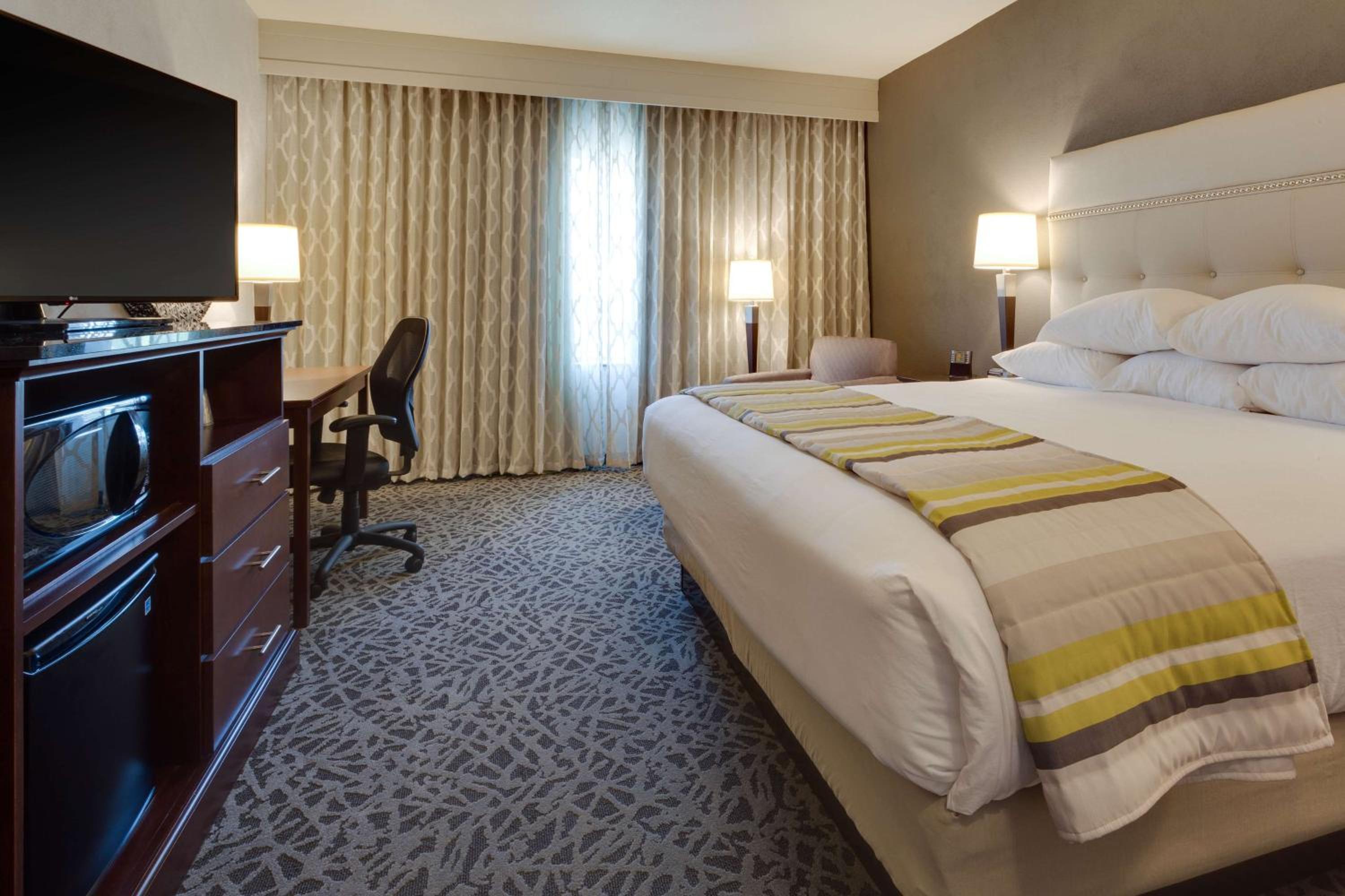 Superior King Room