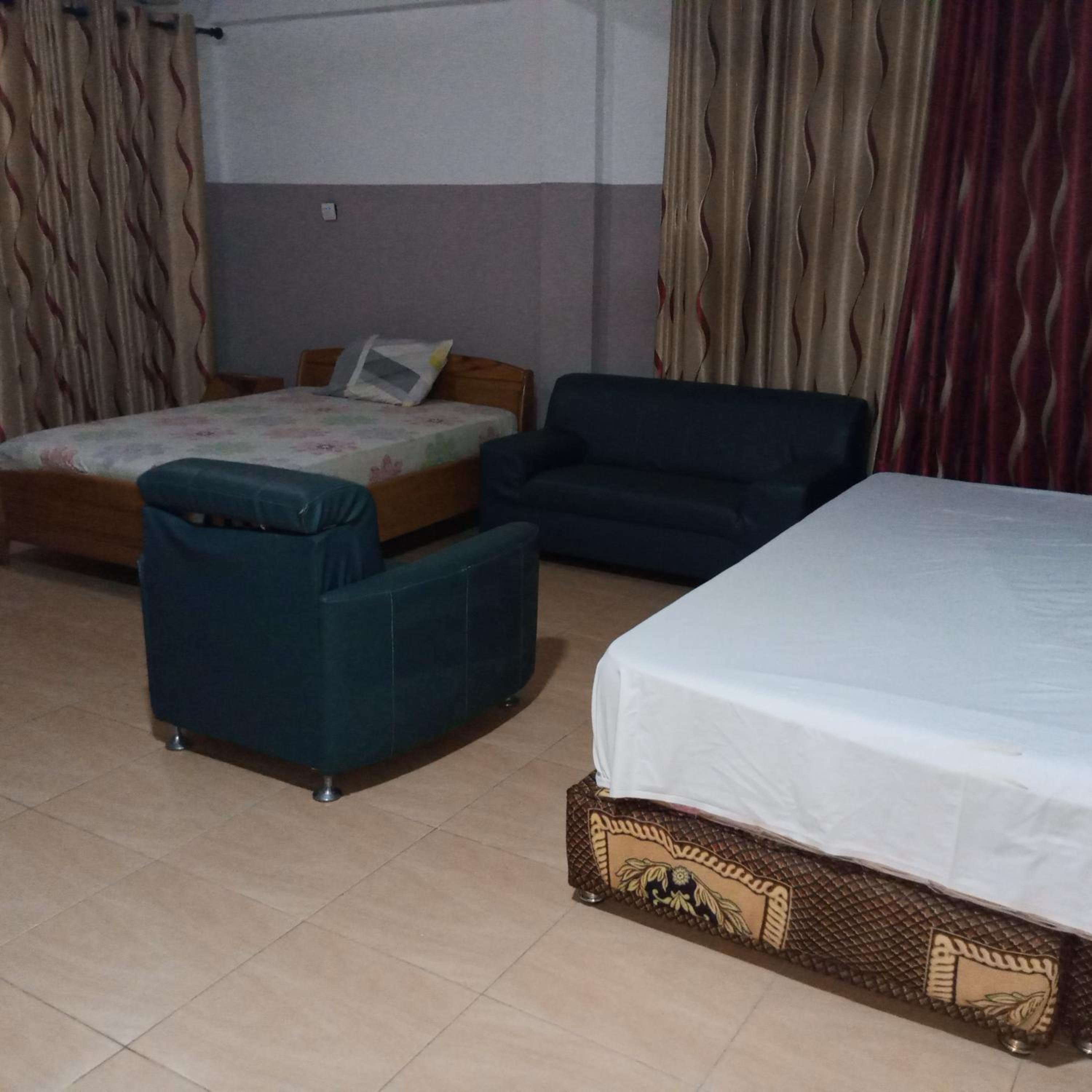 Large Single Room photo 1