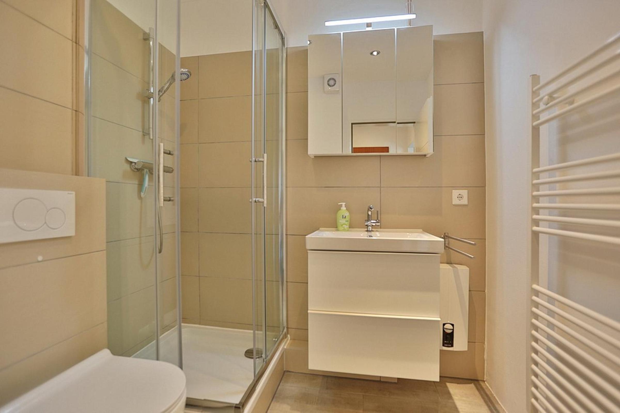 Apartment with Terrace photo 2