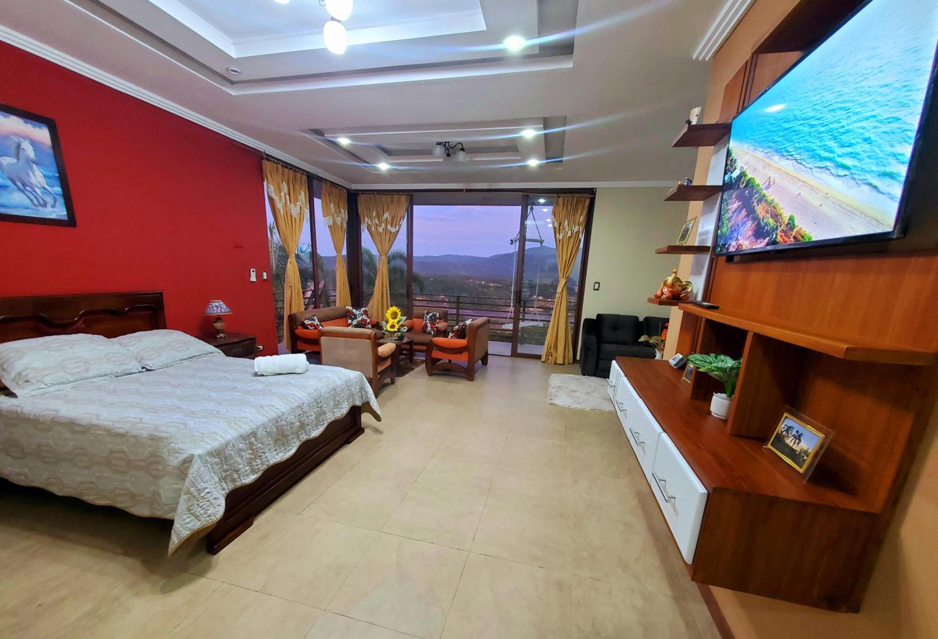 Suite photo 1