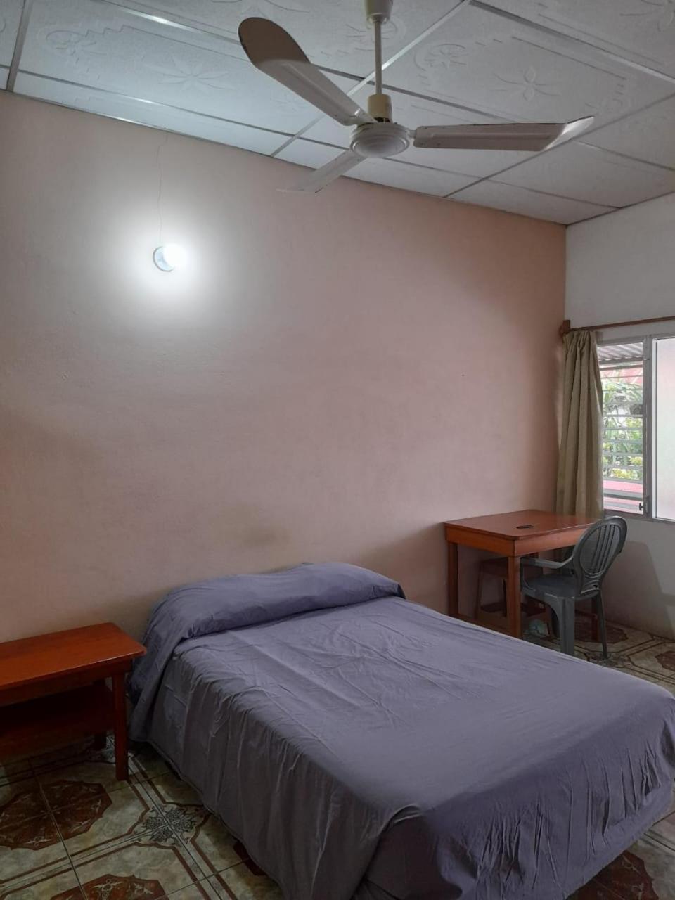 Double Room With Private Bathroom photo 2