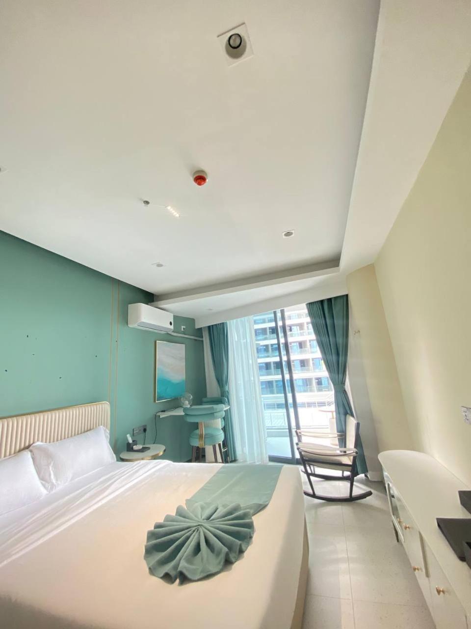 Suite with Mountain View photo 3