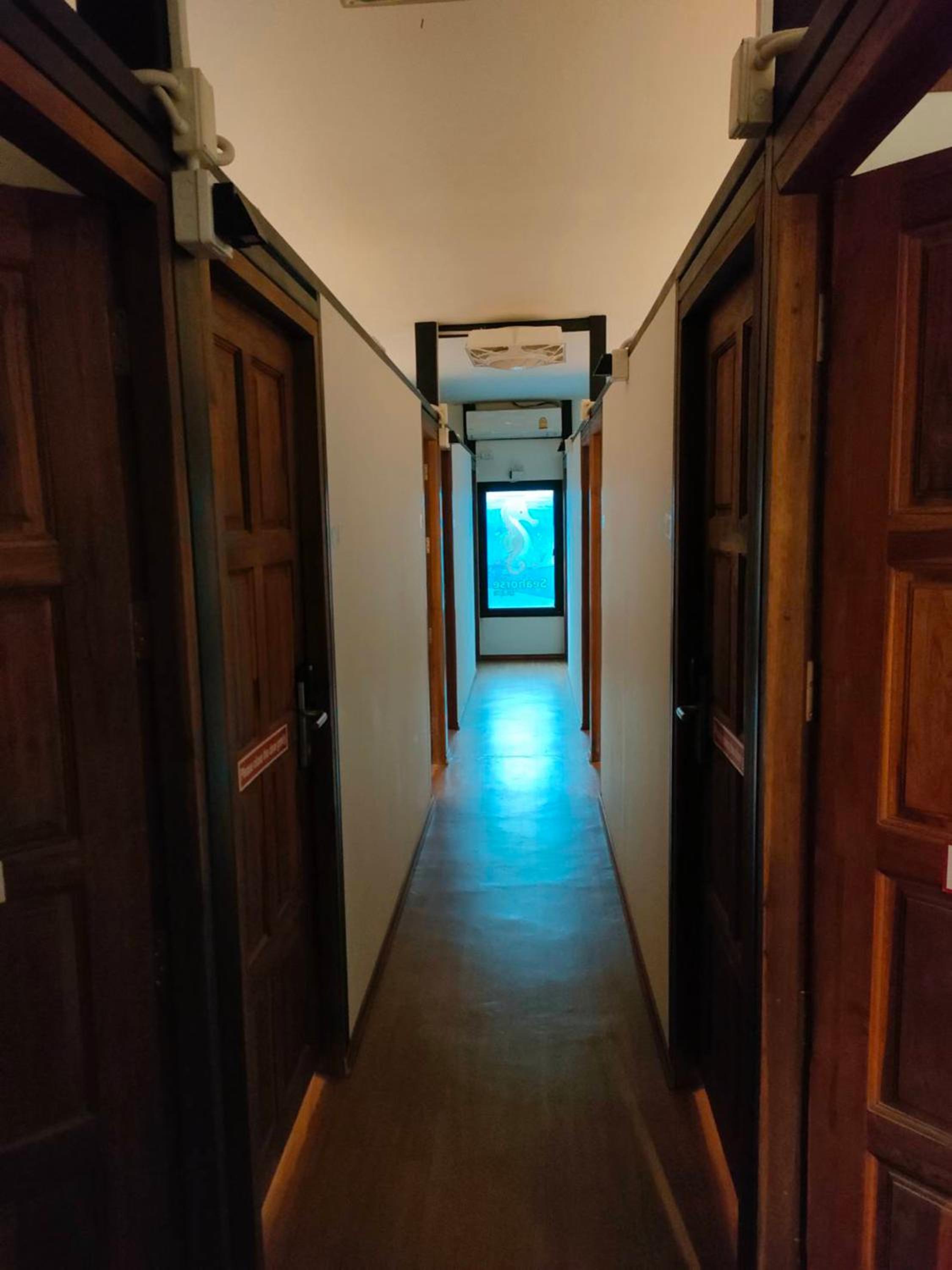 Double Room with Shared Bathroom photo 2