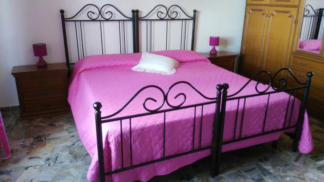 Double Room - Photo 9