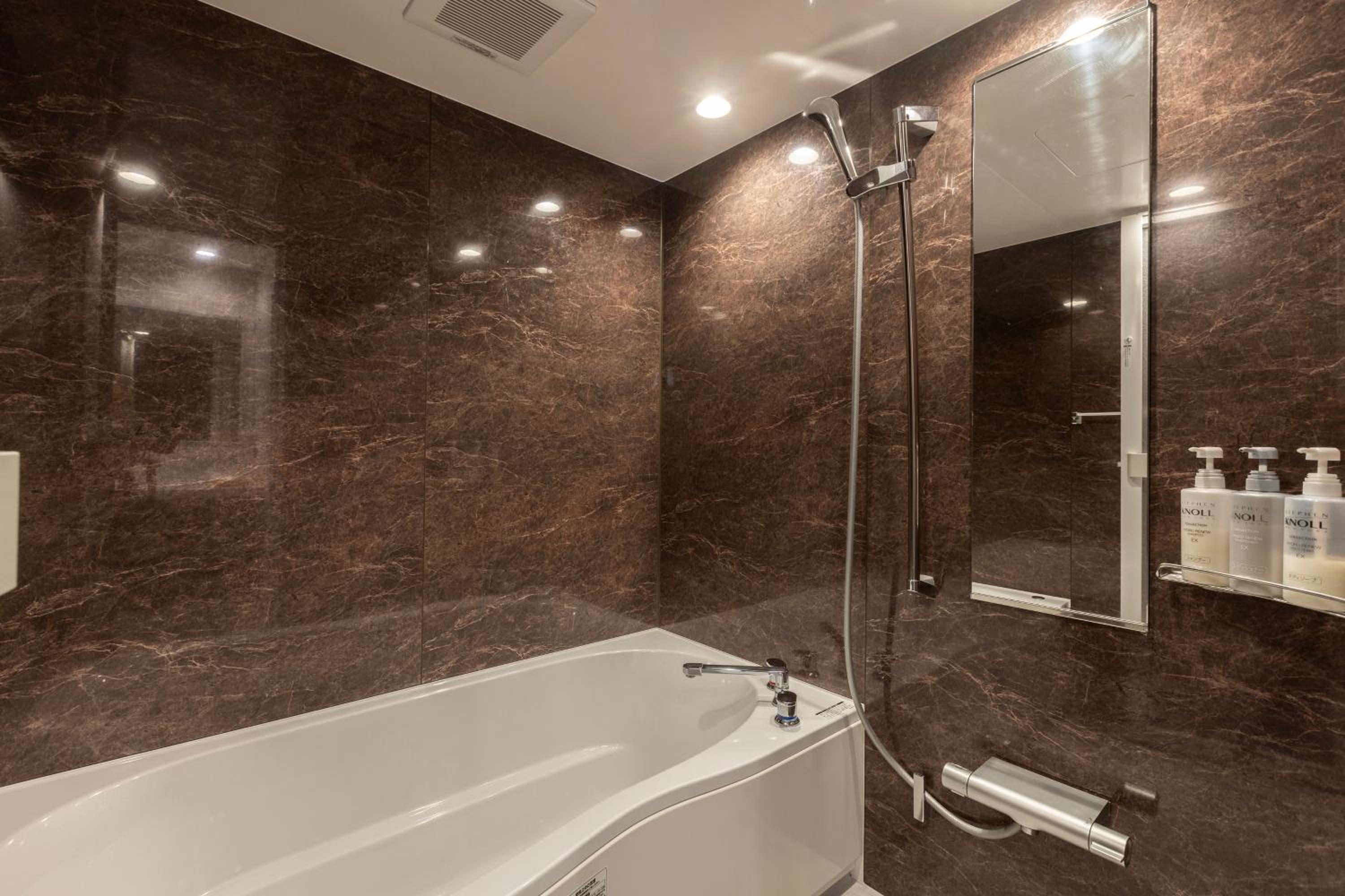 Suite photo 2