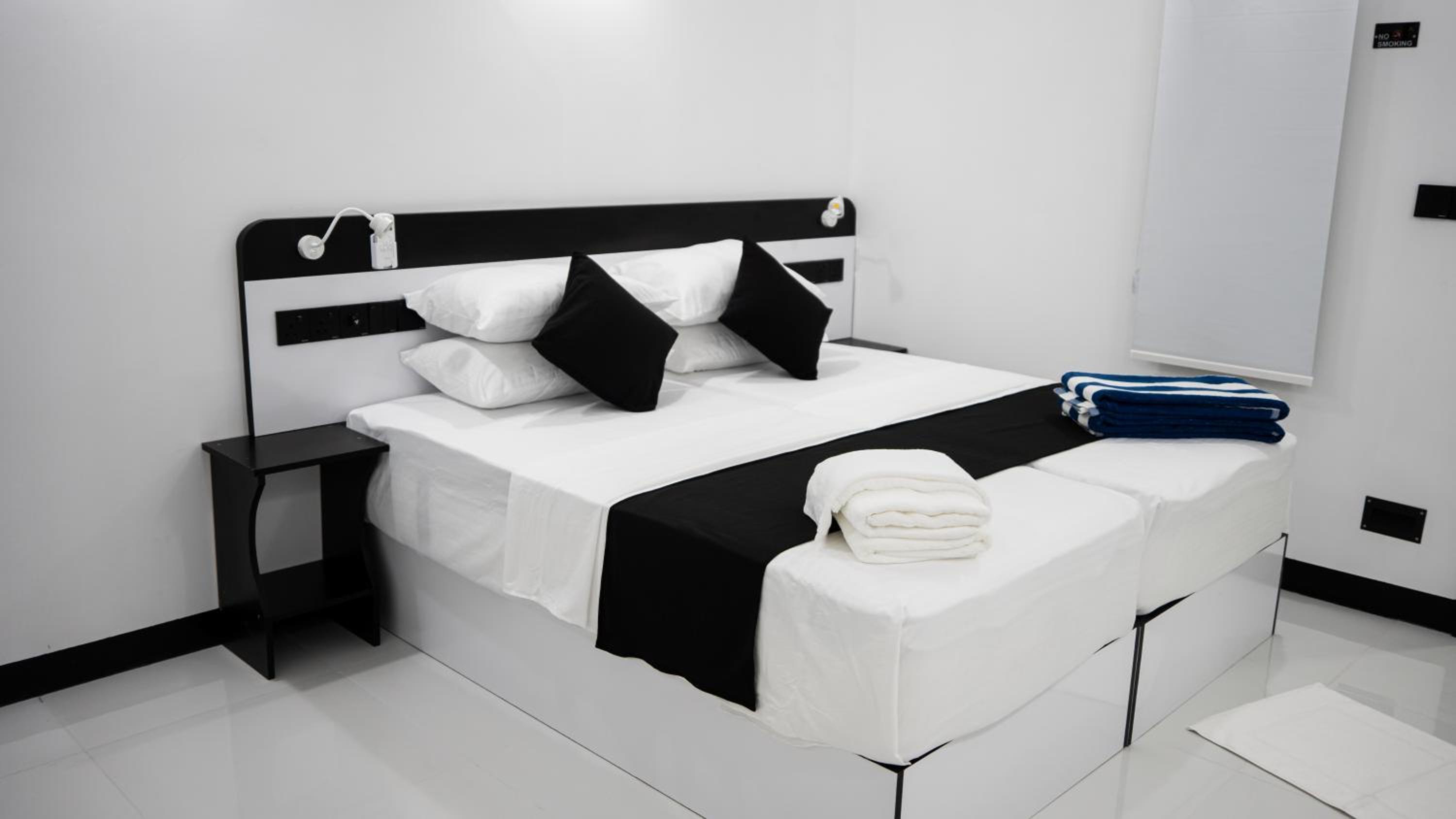 Deluxe Double Room photo 2