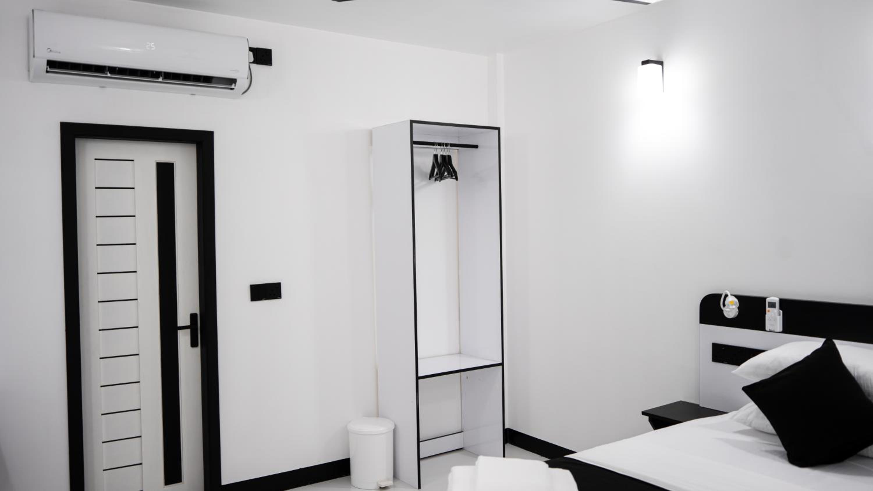 Deluxe Double Room photo 3