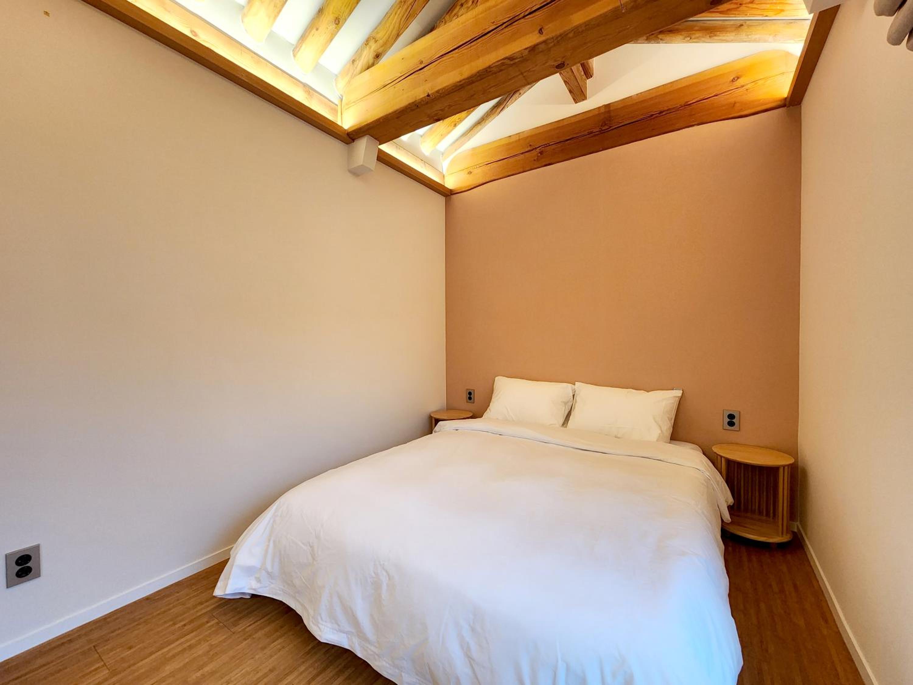 [MEOMUM2] Hanok 2-bedroom Premier Suite Pet Room: Garden view photo 3