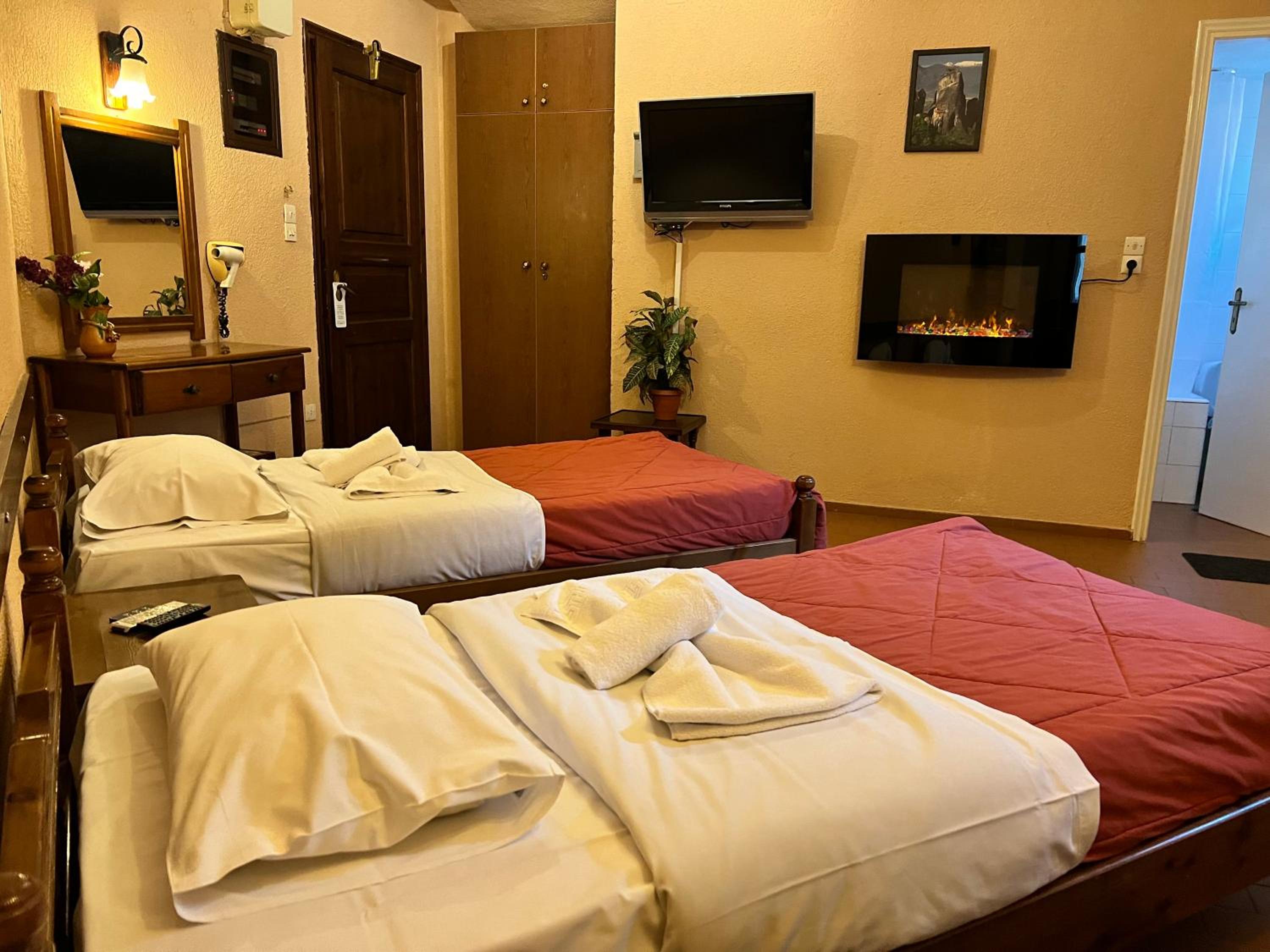 Large Double Room photo 1