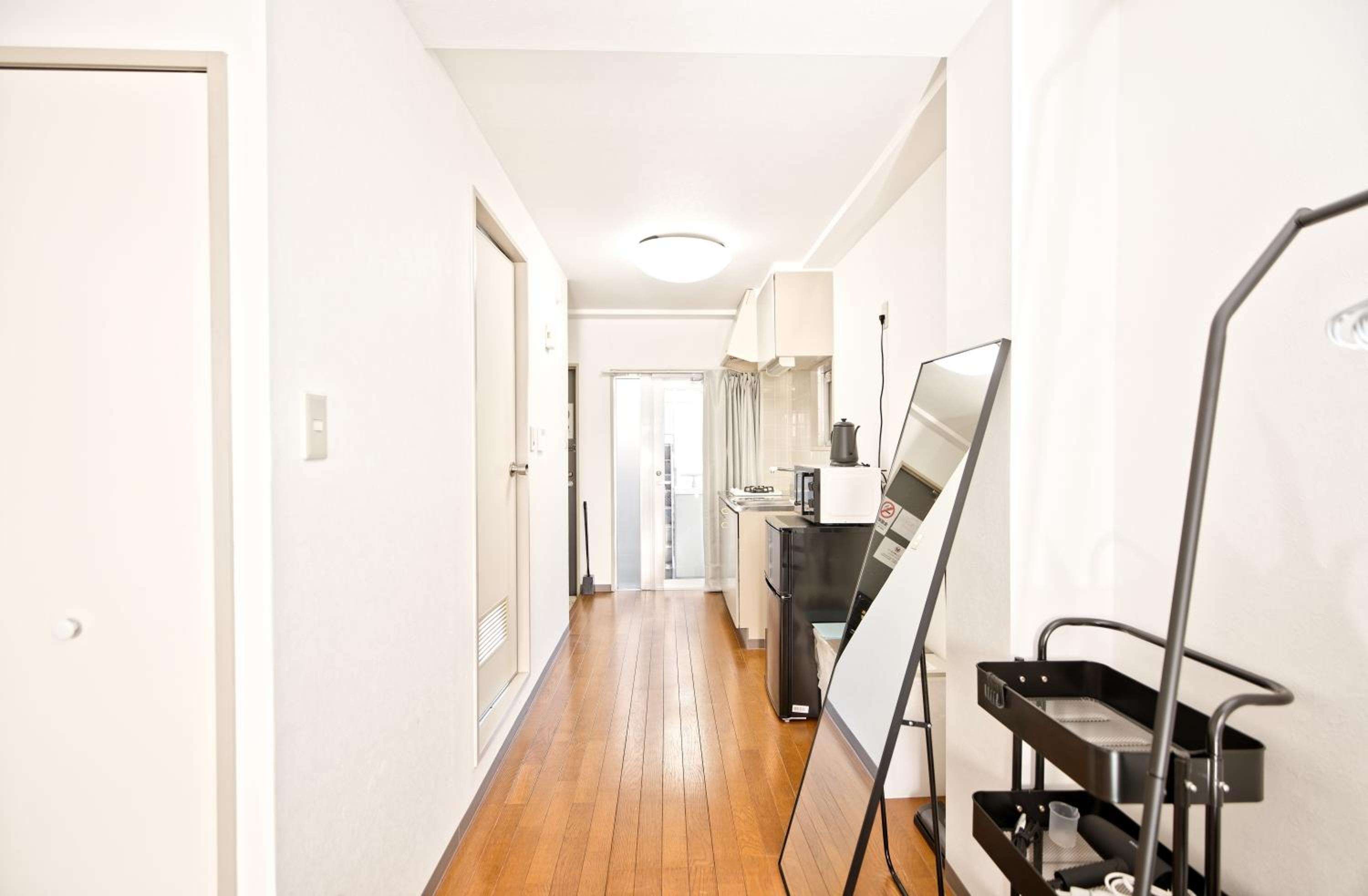 One-Bedroom Apartment photo 3