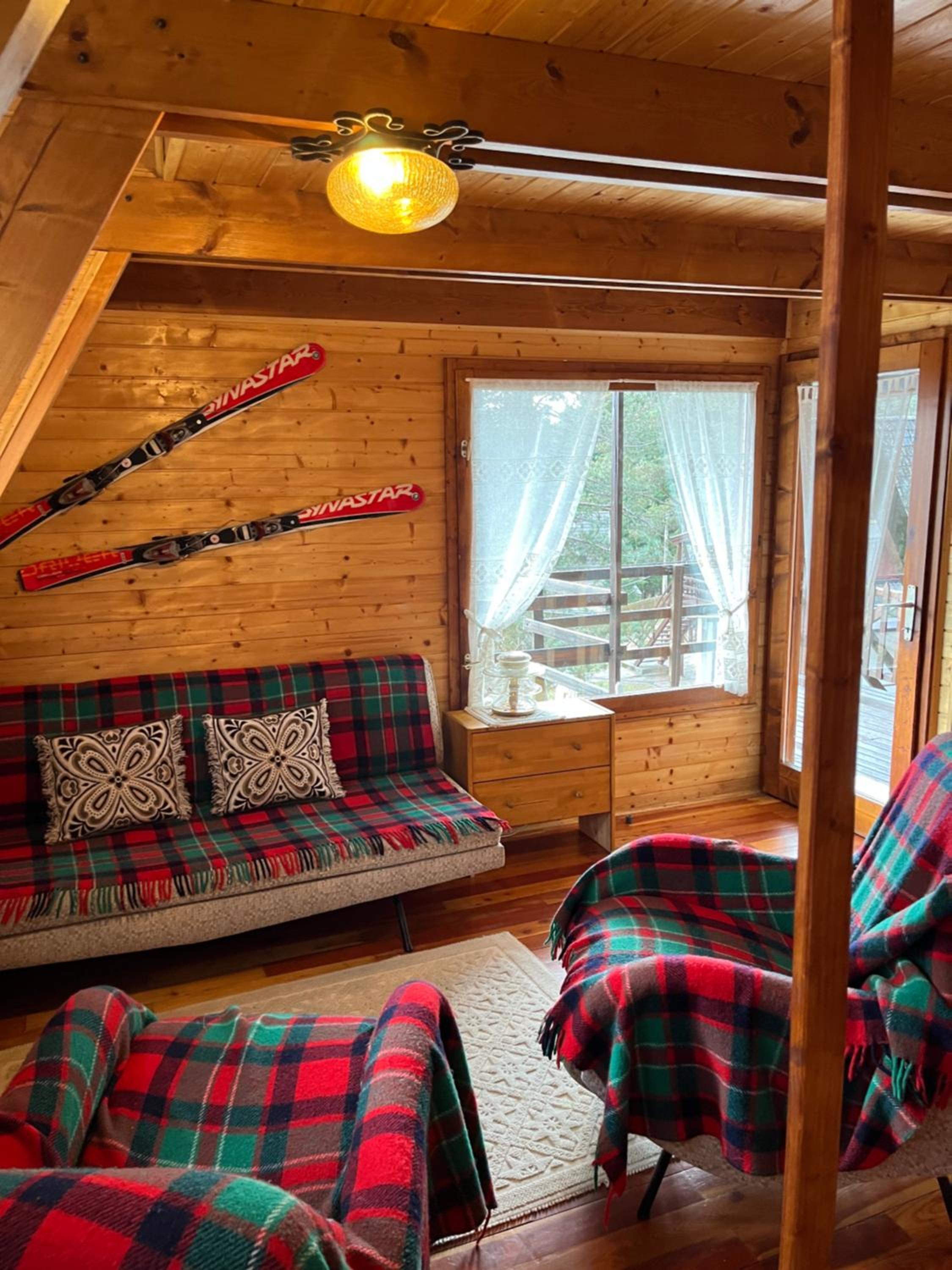 Three-Bedroom Chalet photo 3