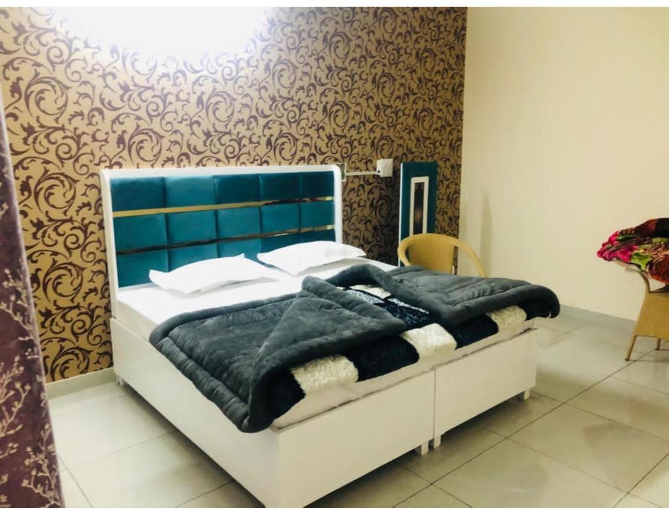 Deluxe Double Room photo 2