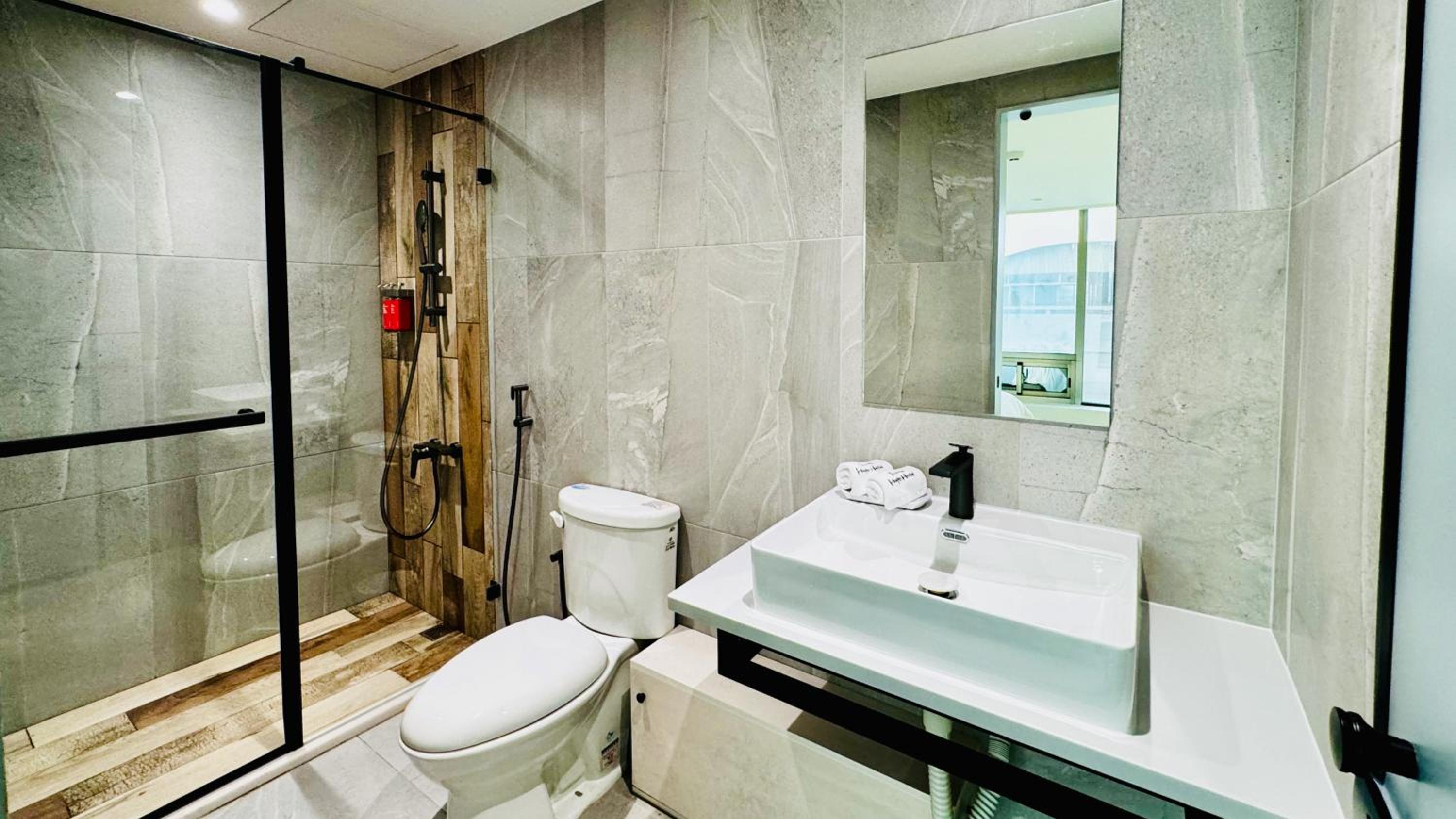 Deluxe Suite photo 3