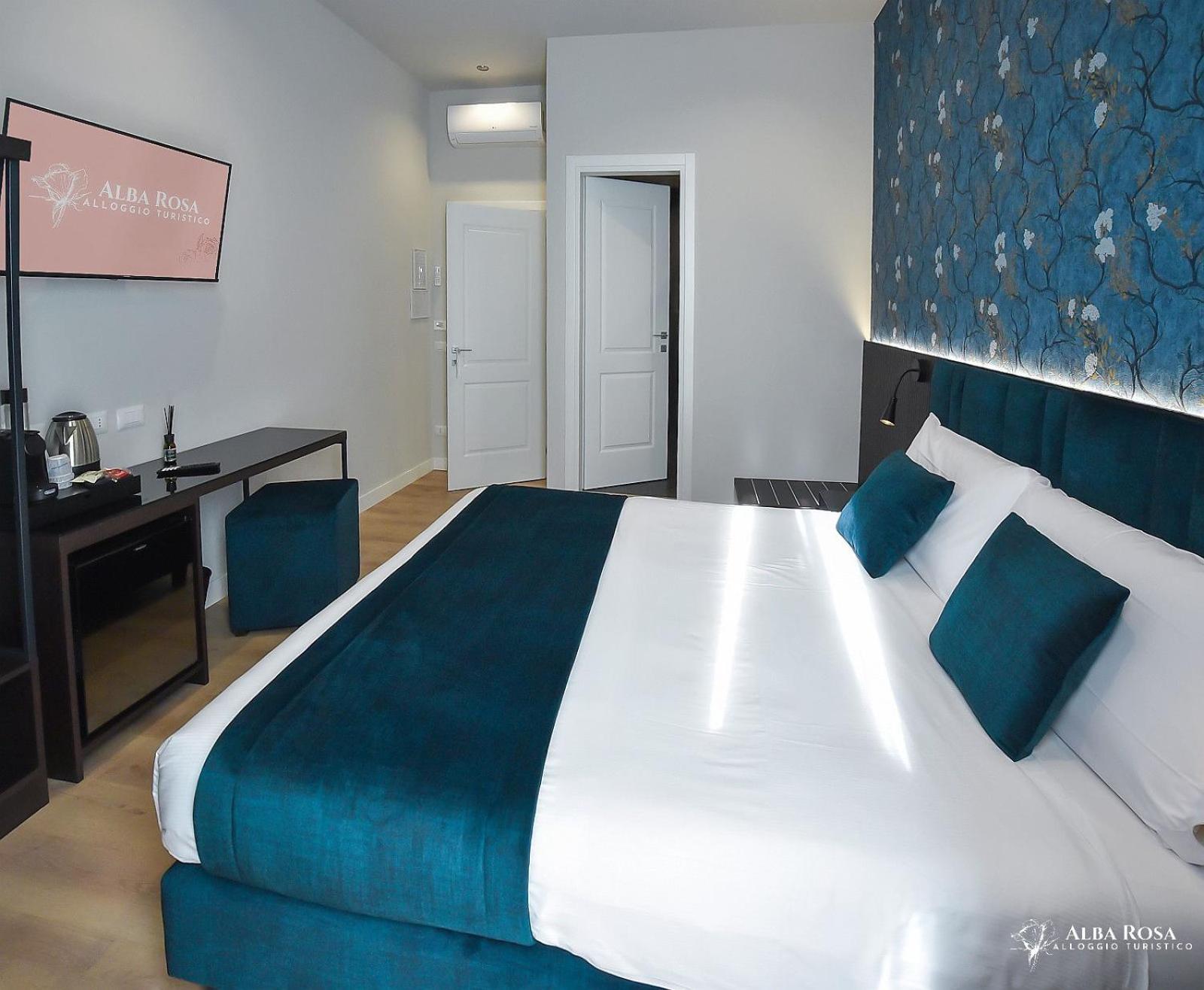 Deluxe Double or Twin Room with Balcony photo 2