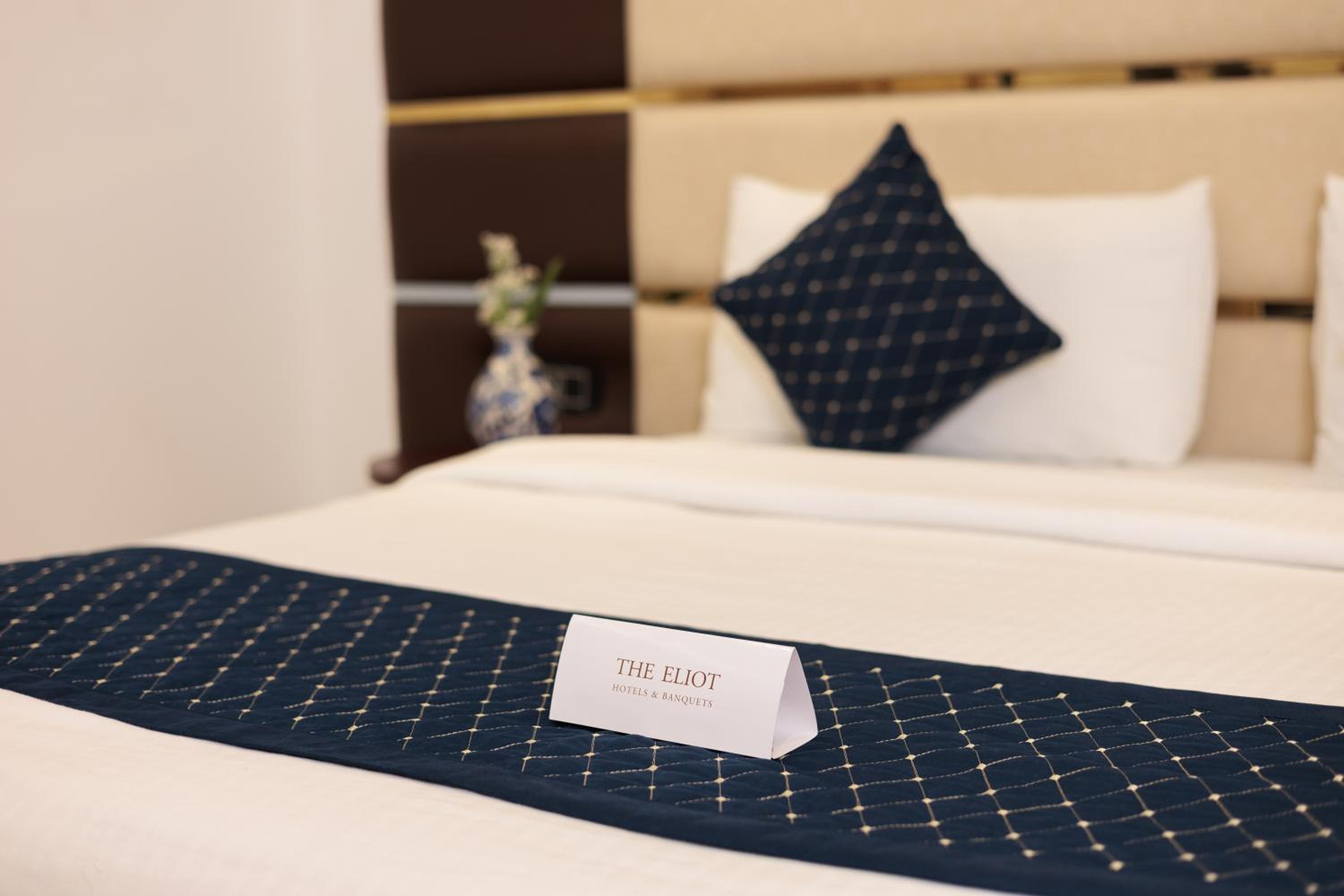 Deluxe Room - Photo 6