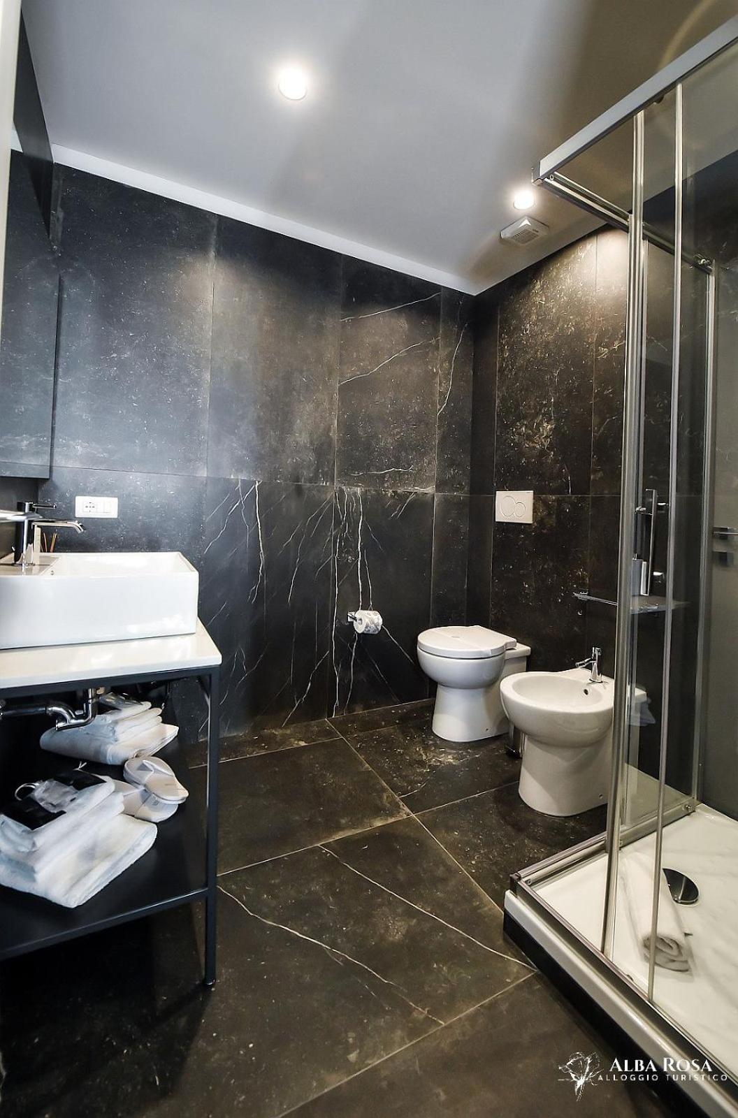 Deluxe Double or Twin Room with Balcony photo 3