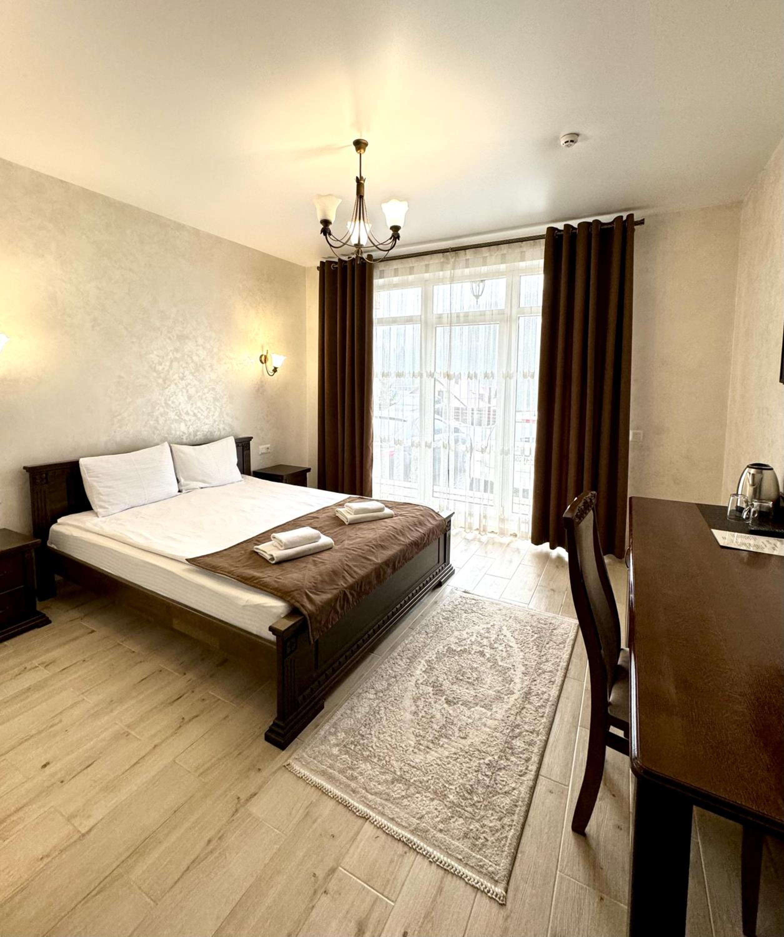 Standard Double Room photo 3